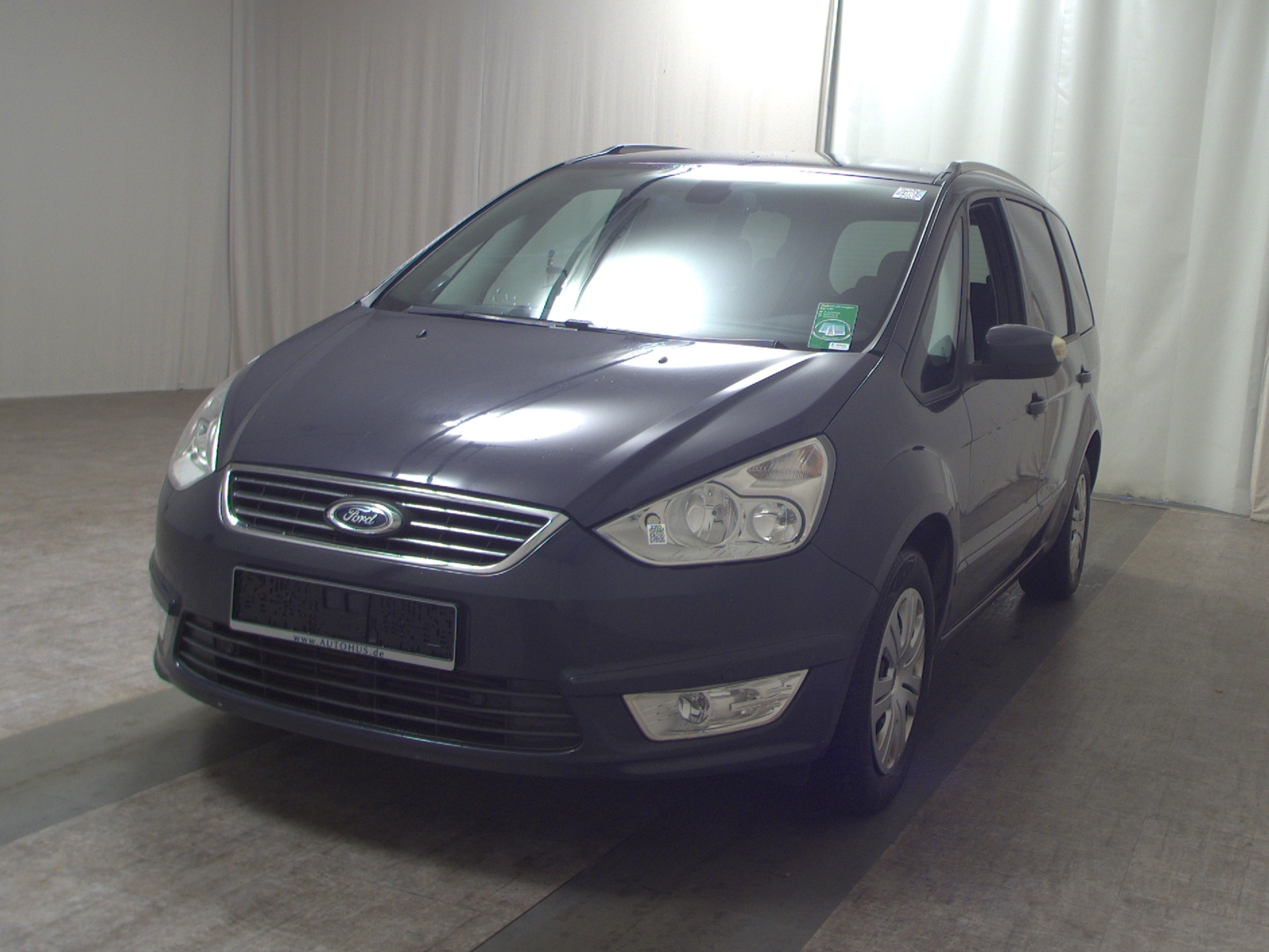 Ford Galaxy 2.0 TDCi Trend 5-Sitzer Navi AHK Shz PDC 2