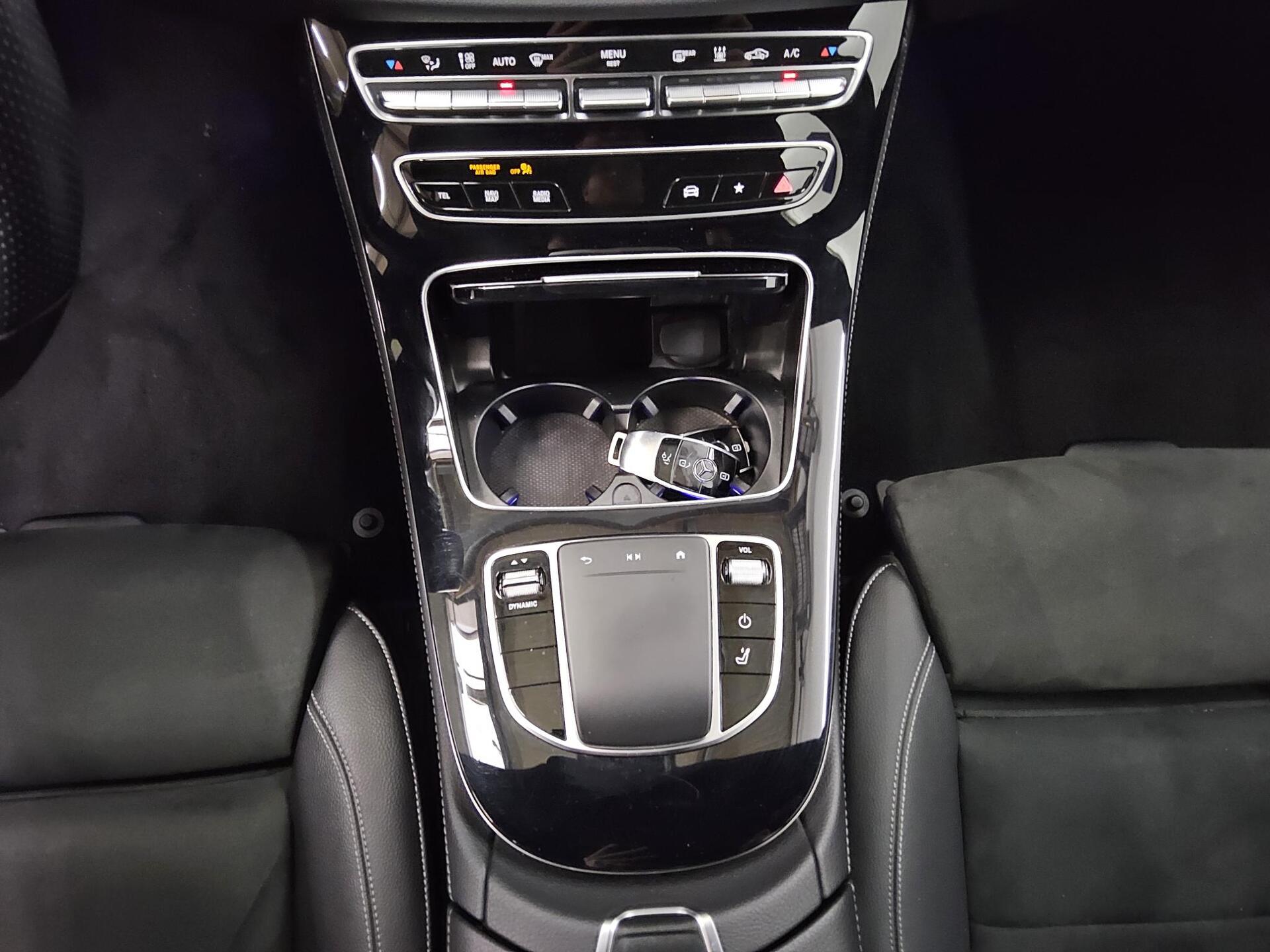 Mercedes-Benz E 300 T de AMG-Line Night Navi Widescreen LED 6