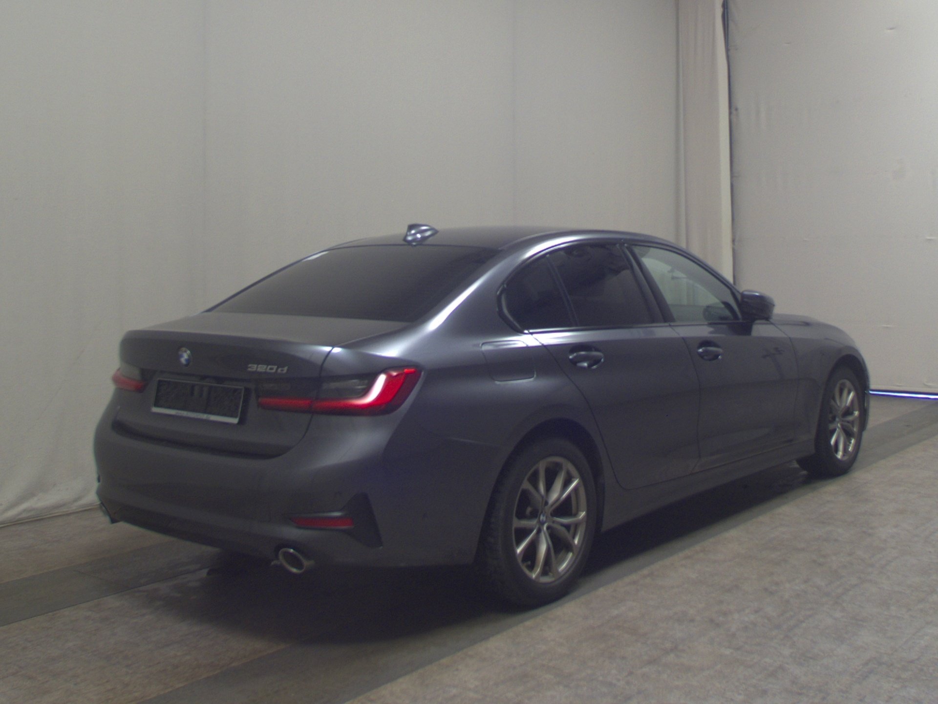 BMW 320dA Sport-Line T-Leder Navi LC prof. HuD LED+ 4