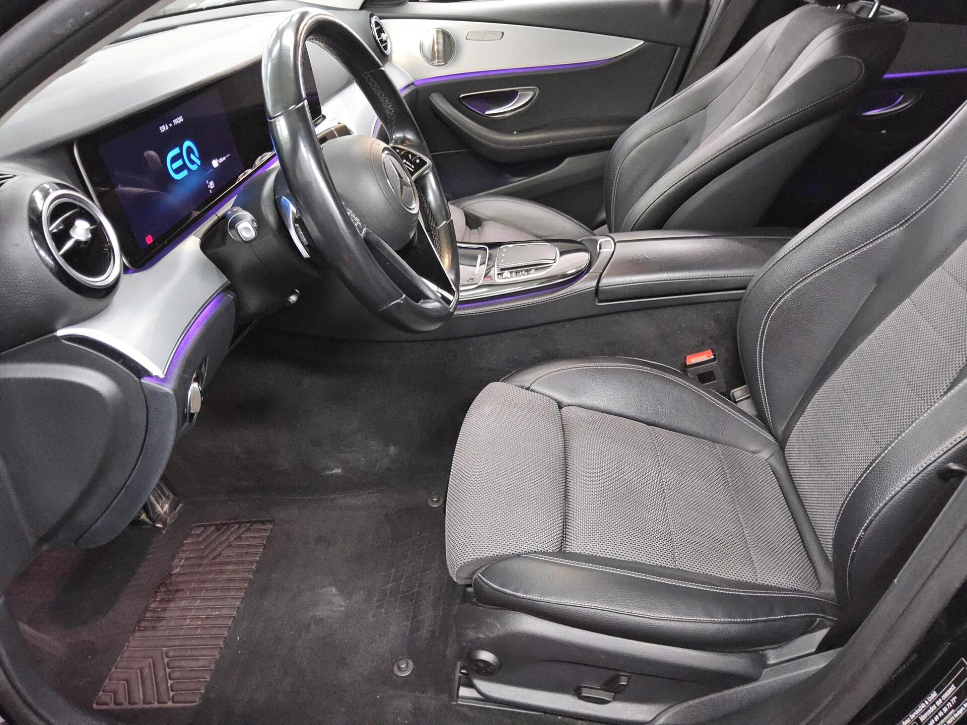 Mercedes-Benz E 300 T de Avantgarde Navi MB-LED Wide Burm. HuD 9