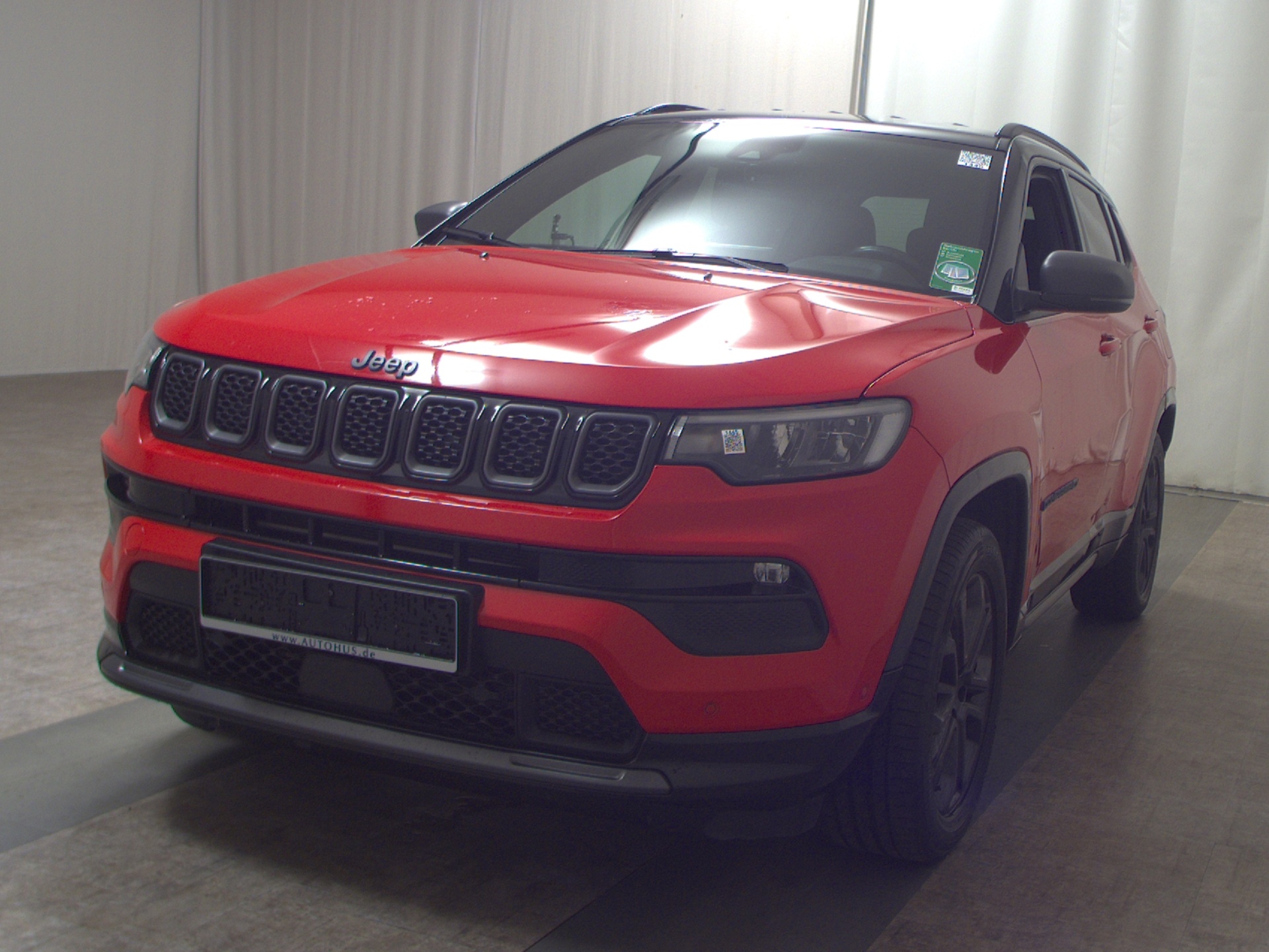 Jeep Compass Hybrid 4WD 80th Anniversary Navi Kamera 2