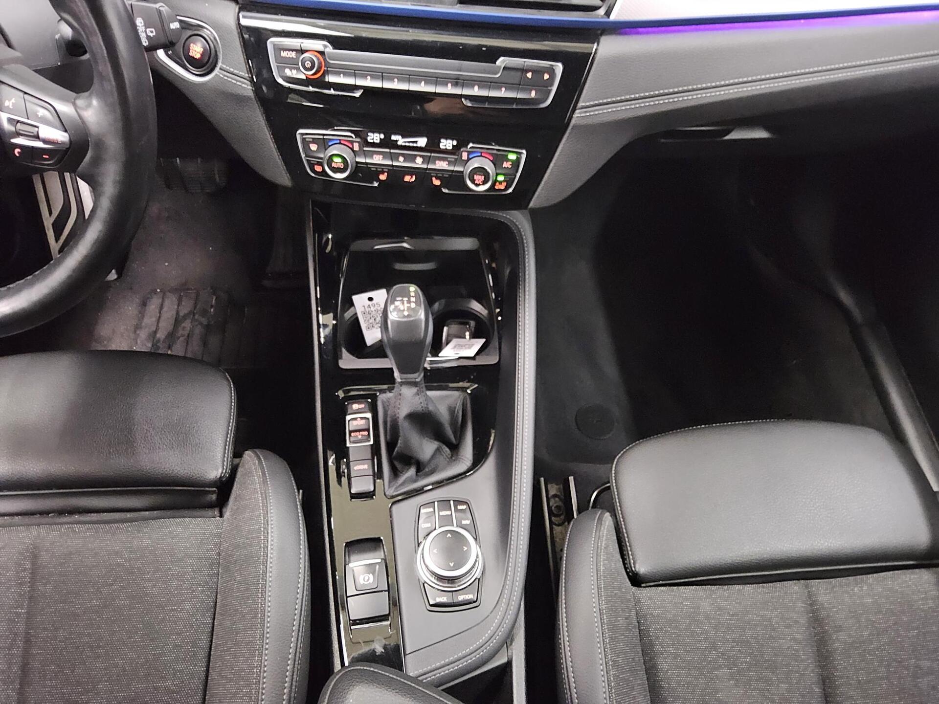 BMW X1 xDrive25e M-Sport T-Leder Navi LED AHK 6