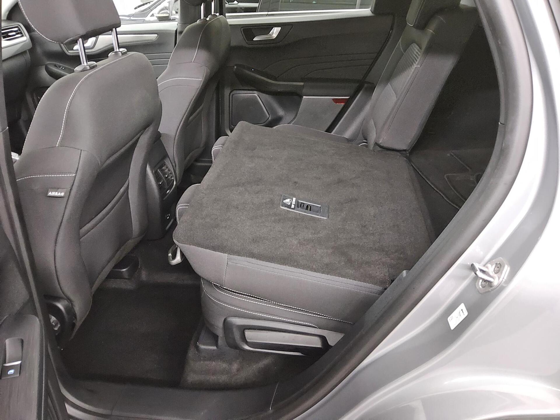 Ford Kuga 1.5 EB Titanium Navi LED RFK ACC HuD RfK 13