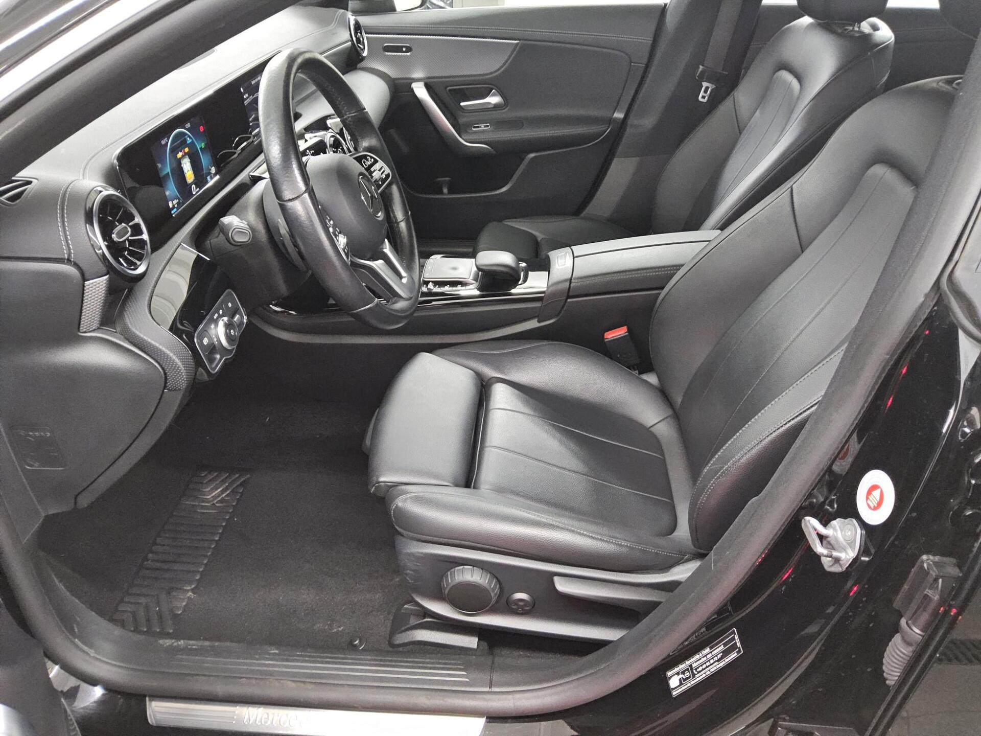 Mercedes-Benz CLA 220 SB d Progressive Navi LED AHK Kamera 9