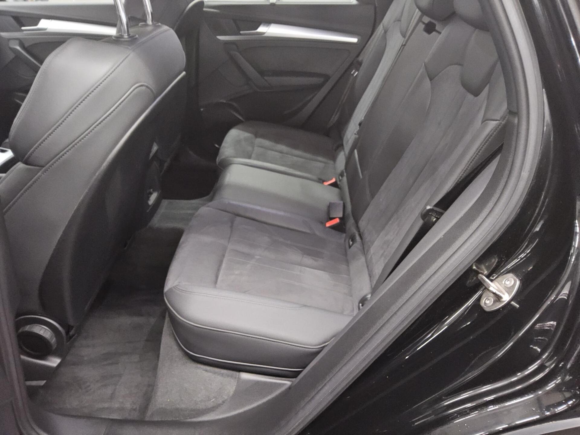 Audi Q5 40 TDI Qu. T-Leder Sportsitze Navi+ LED vc 13