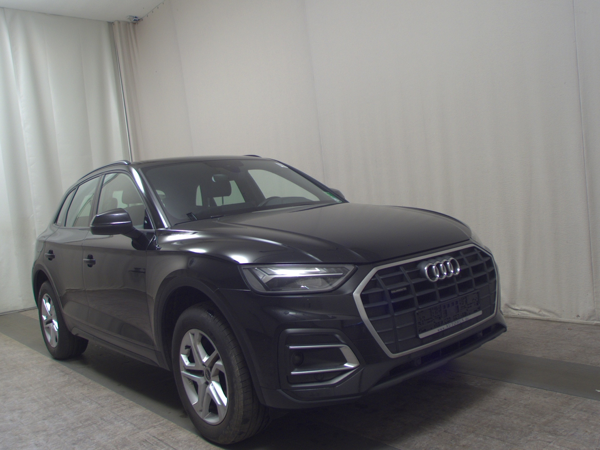 Audi Q5 40 TDI Qu. T-Leder Sportsitze Navi+ LED vc 3