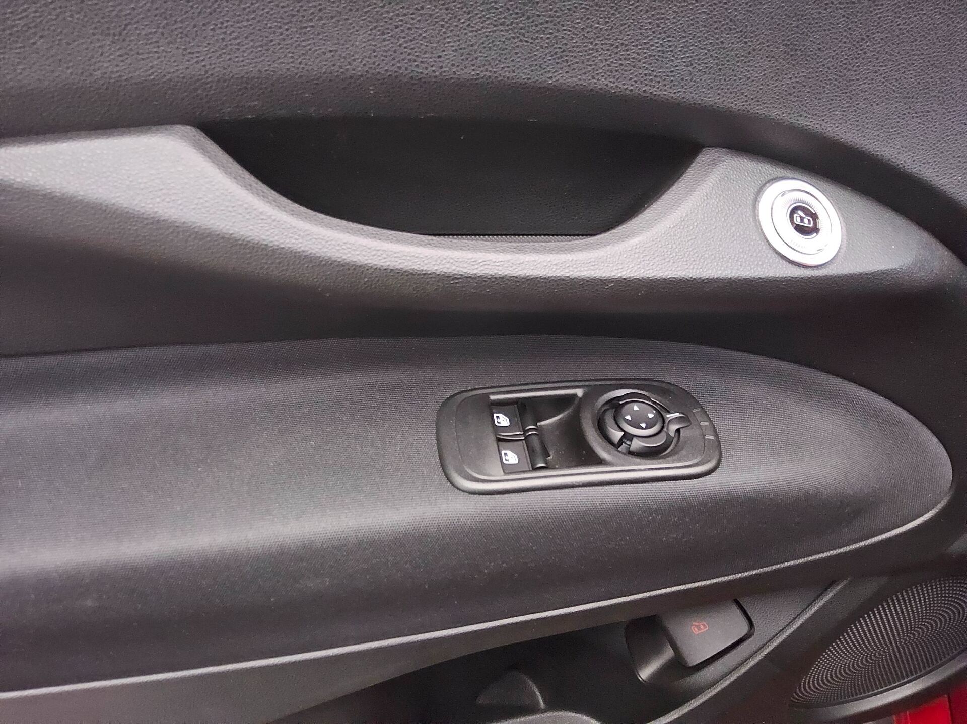 Fiat 500e 10