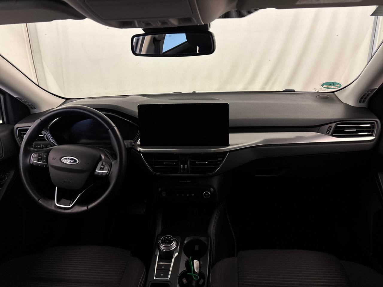 Ford Focus Turnier 1.5 EB Titanium X Navi LED Pano 5