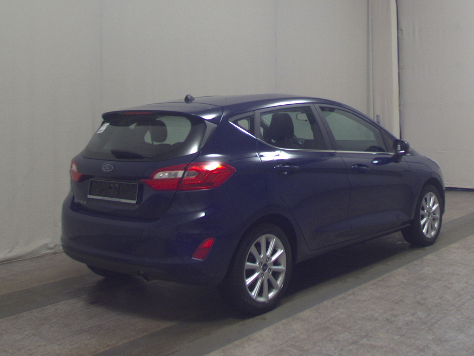 Ford Fiesta 1.0 EB Titanium PDC SHZ Klima 4