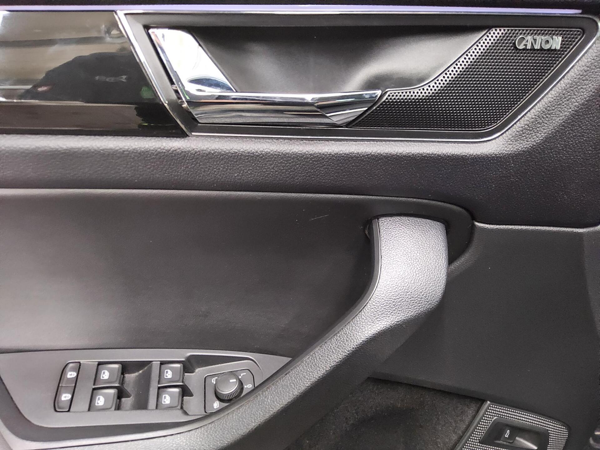 Skoda Kodiaq 2.0 TDI L&K Leder Navi LED+ Virtual ACC 10