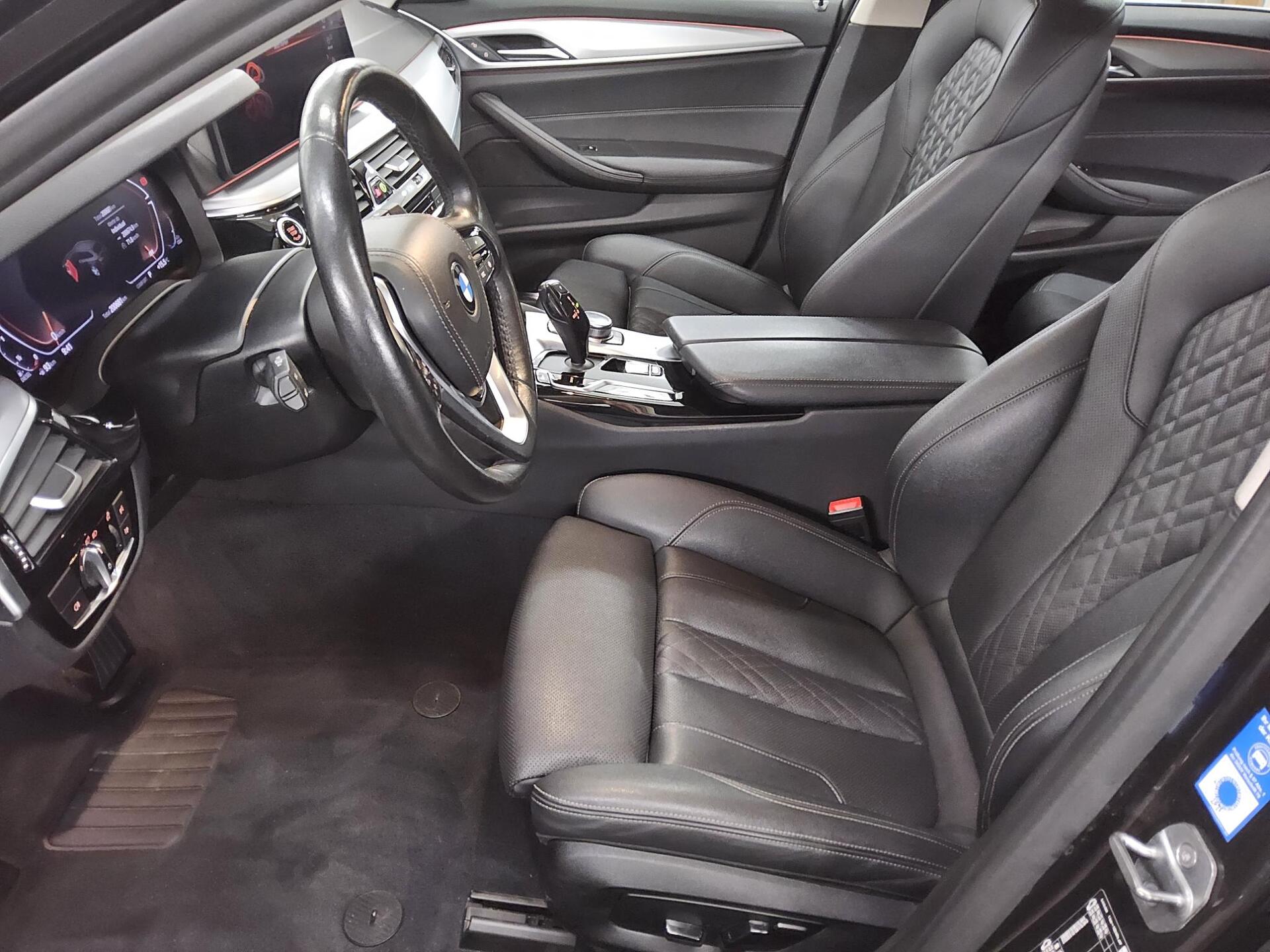 BMW 520dA Touring xDr Leder Navi LED+ LC prof HiFi 9