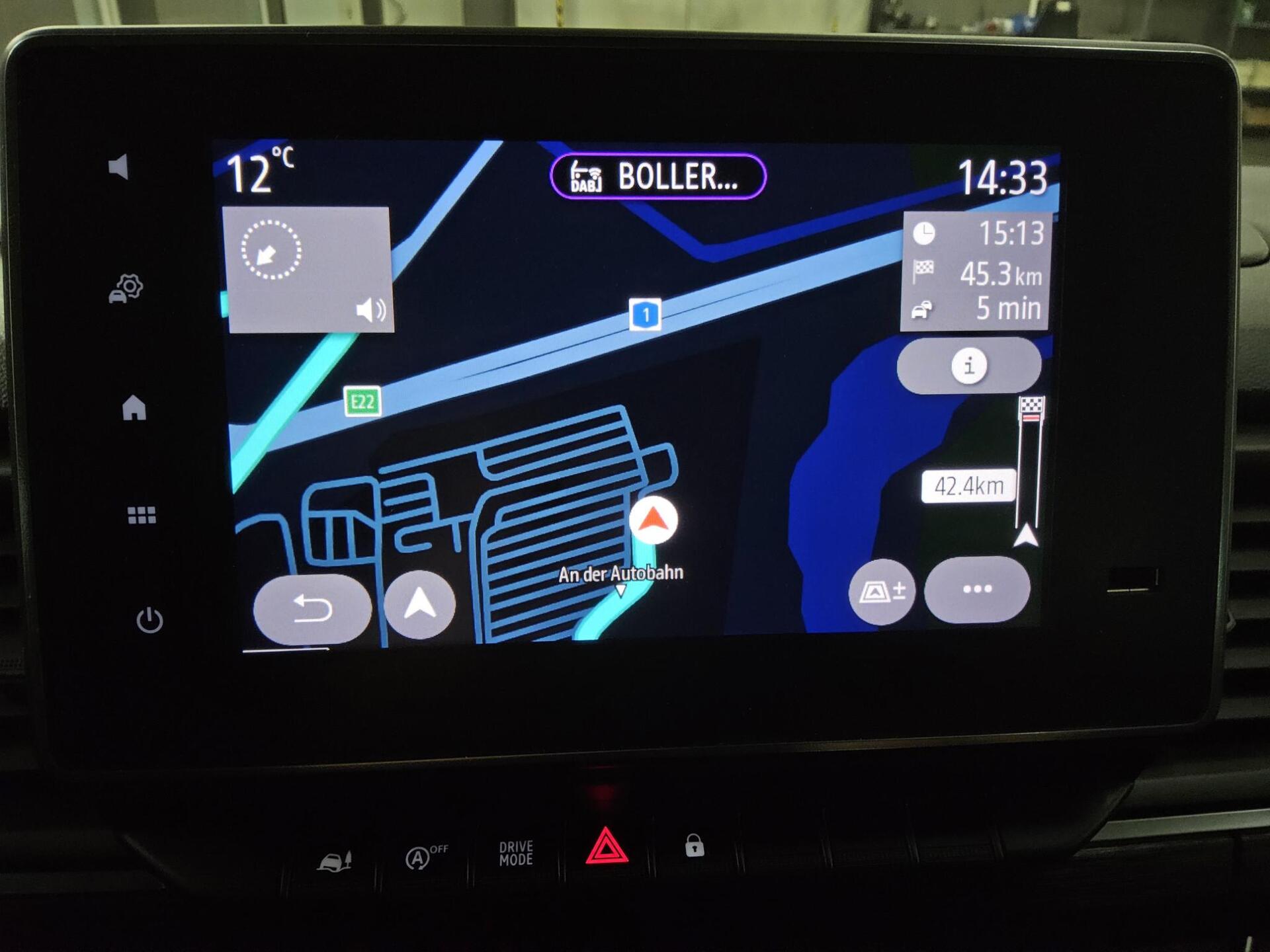 Renault Trafic 2.0 dCi Life L2H1 9-Sitze Navi LED RFK 7