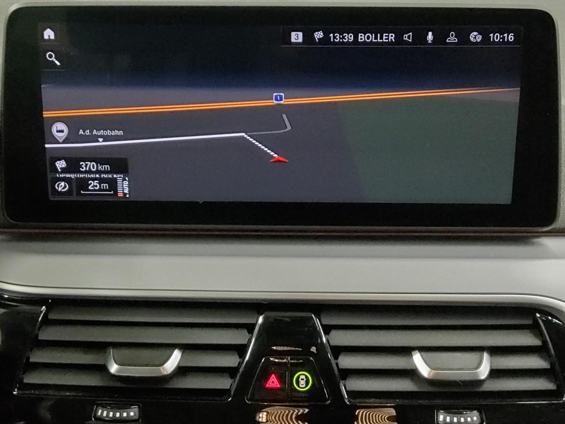 BMW 520iA Touring Leder Navi LED LC-Pro HuD HiFi AHK 7