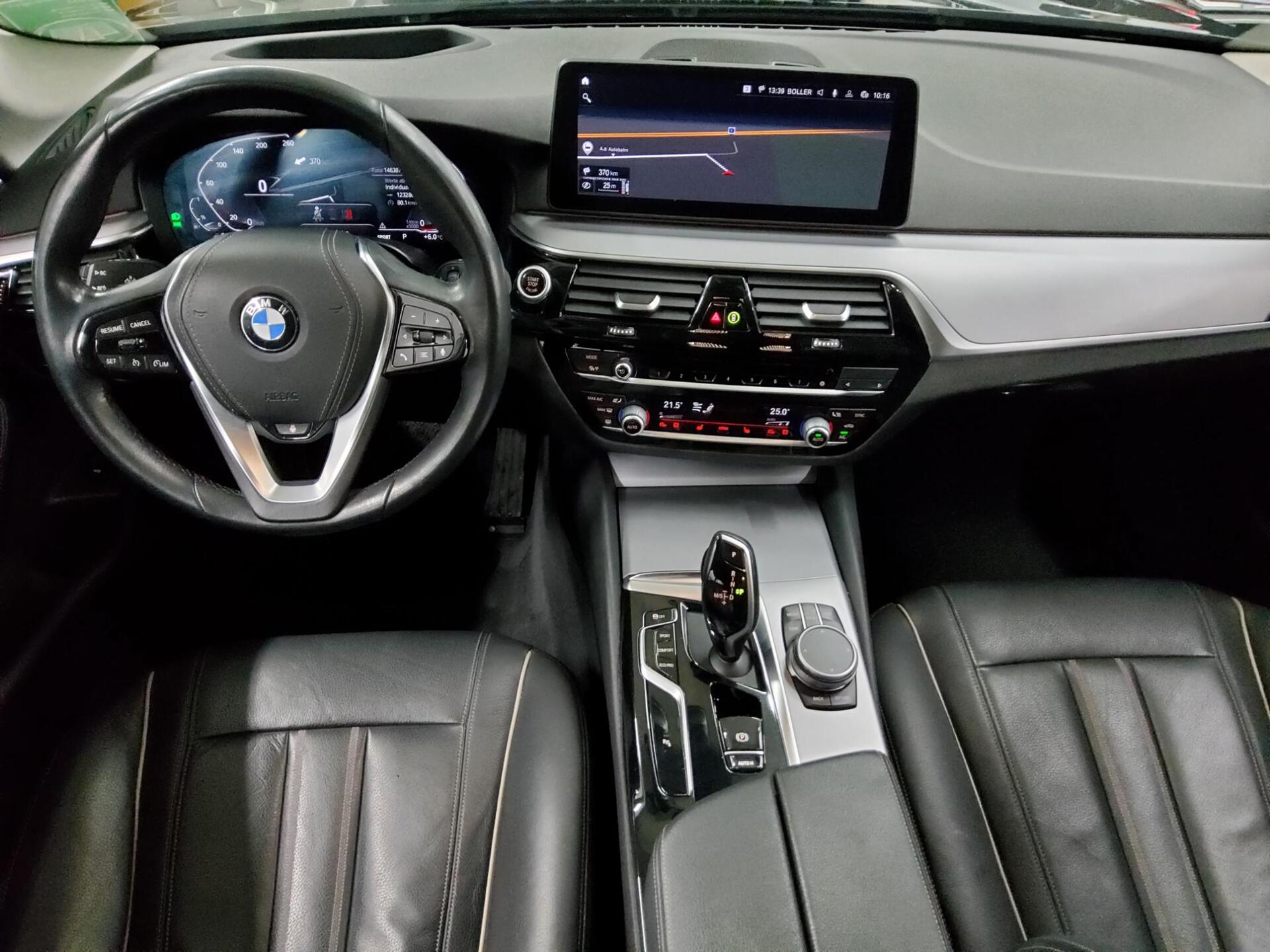 BMW 520iA Touring Leder Navi LED LC-Pro HuD HiFi AHK 5