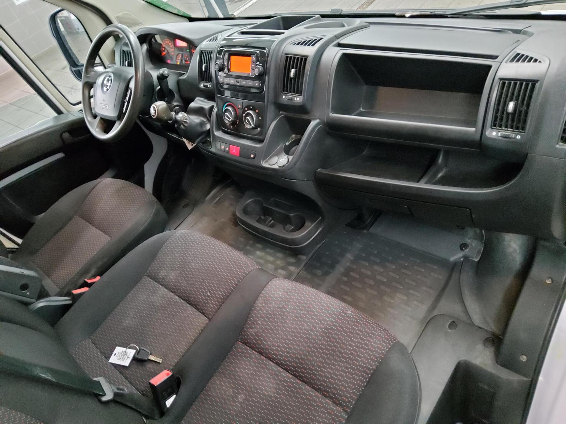 Opel Movano 2.2 CDTI Doka 7-Sitze Klima Tempomat 5