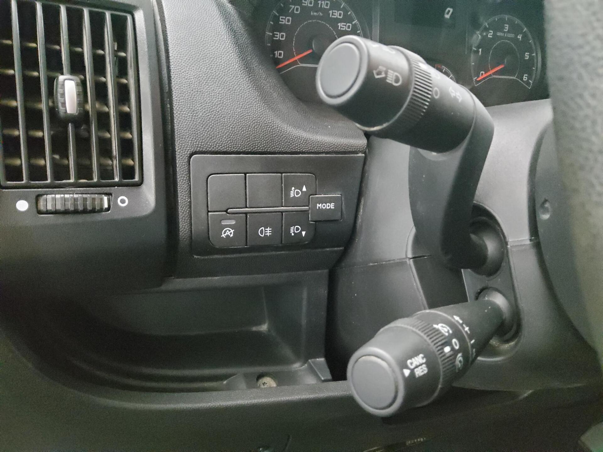 Opel Movano 2.2 CDTI Doka 7-Sitze Klima Tempomat 13