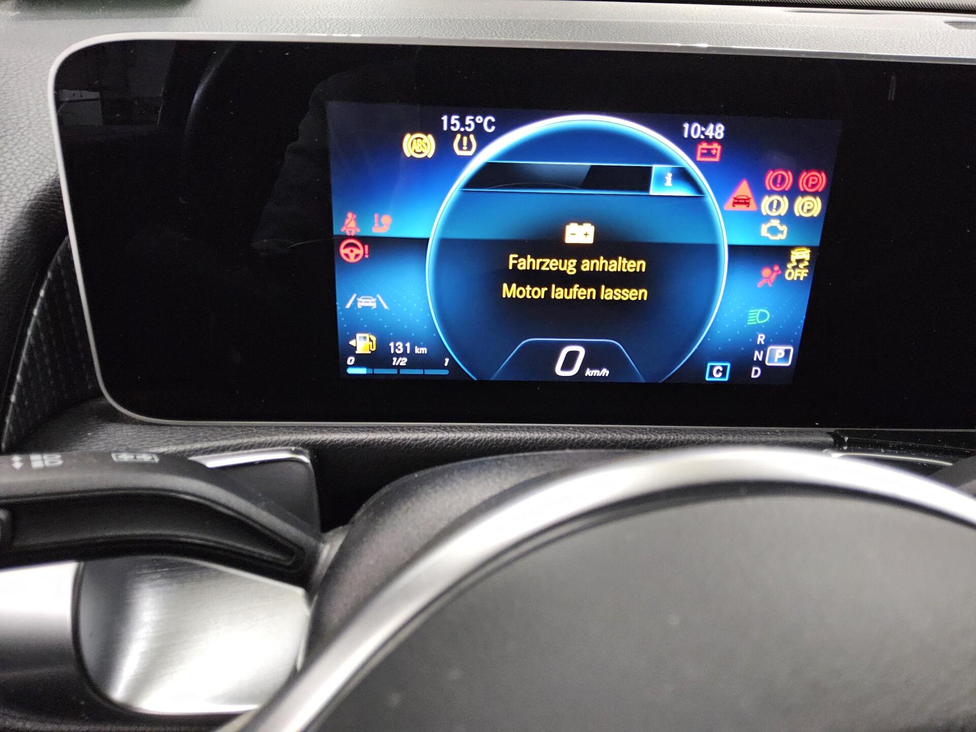 Mercedes-Benz GLB 220 d 4M Progressive T-Leder AHK Nav LED RFK 8