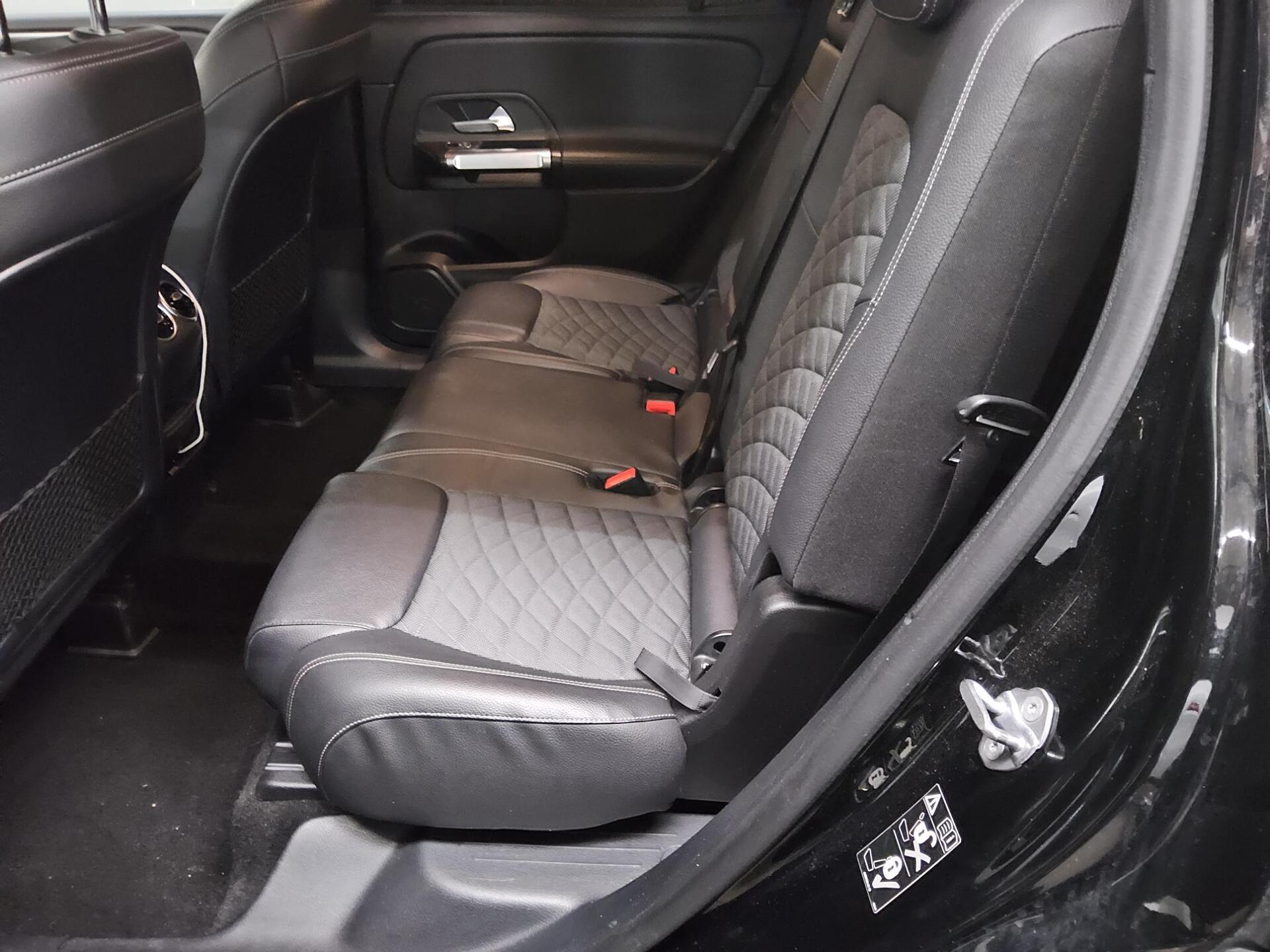 Mercedes-Benz GLB 220 d 4M Progressive T-Leder AHK Nav LED RFK 13