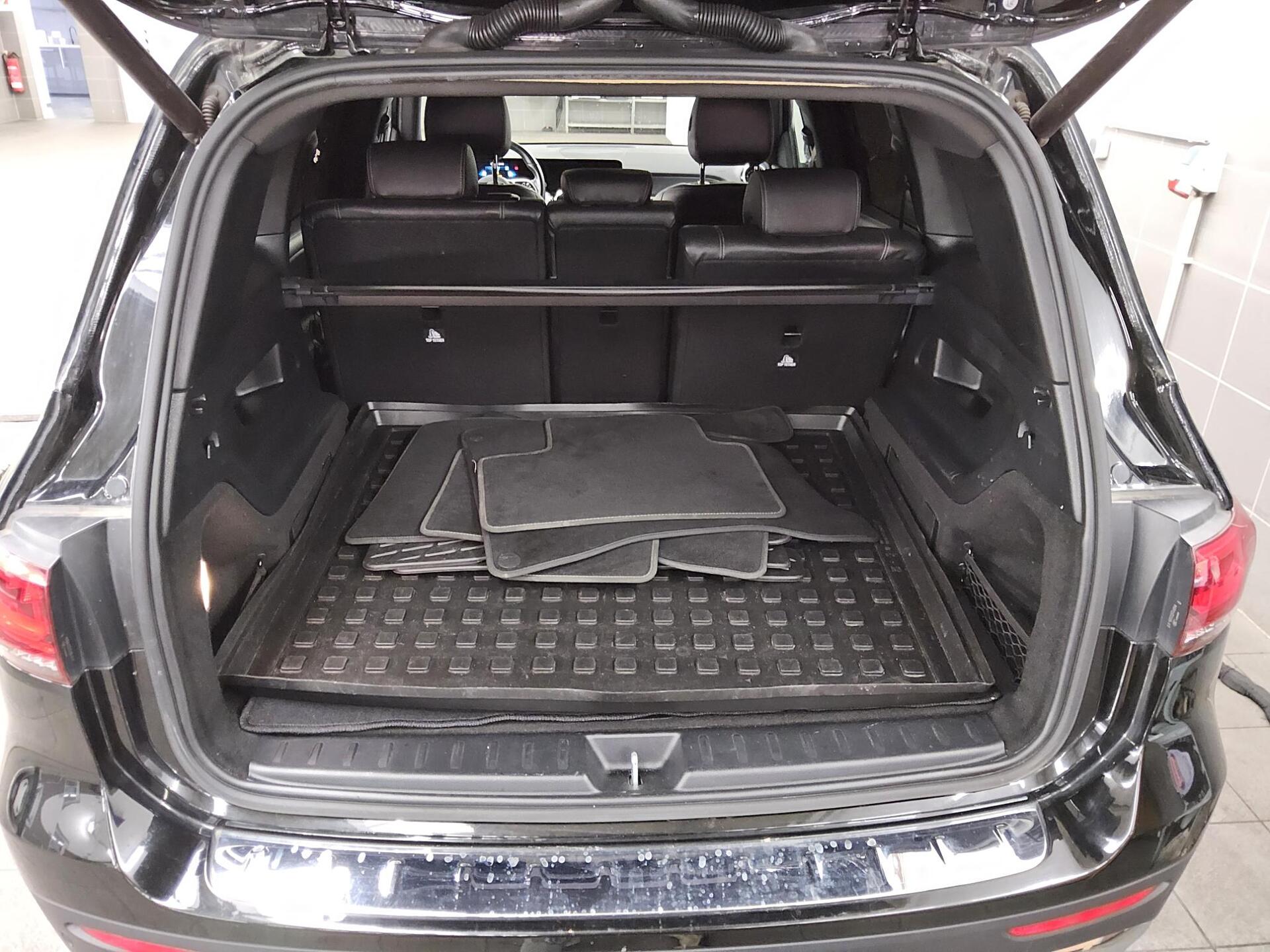 Mercedes-Benz GLB 220 d 4M Progressive T-Leder AHK Nav LED RFK 12