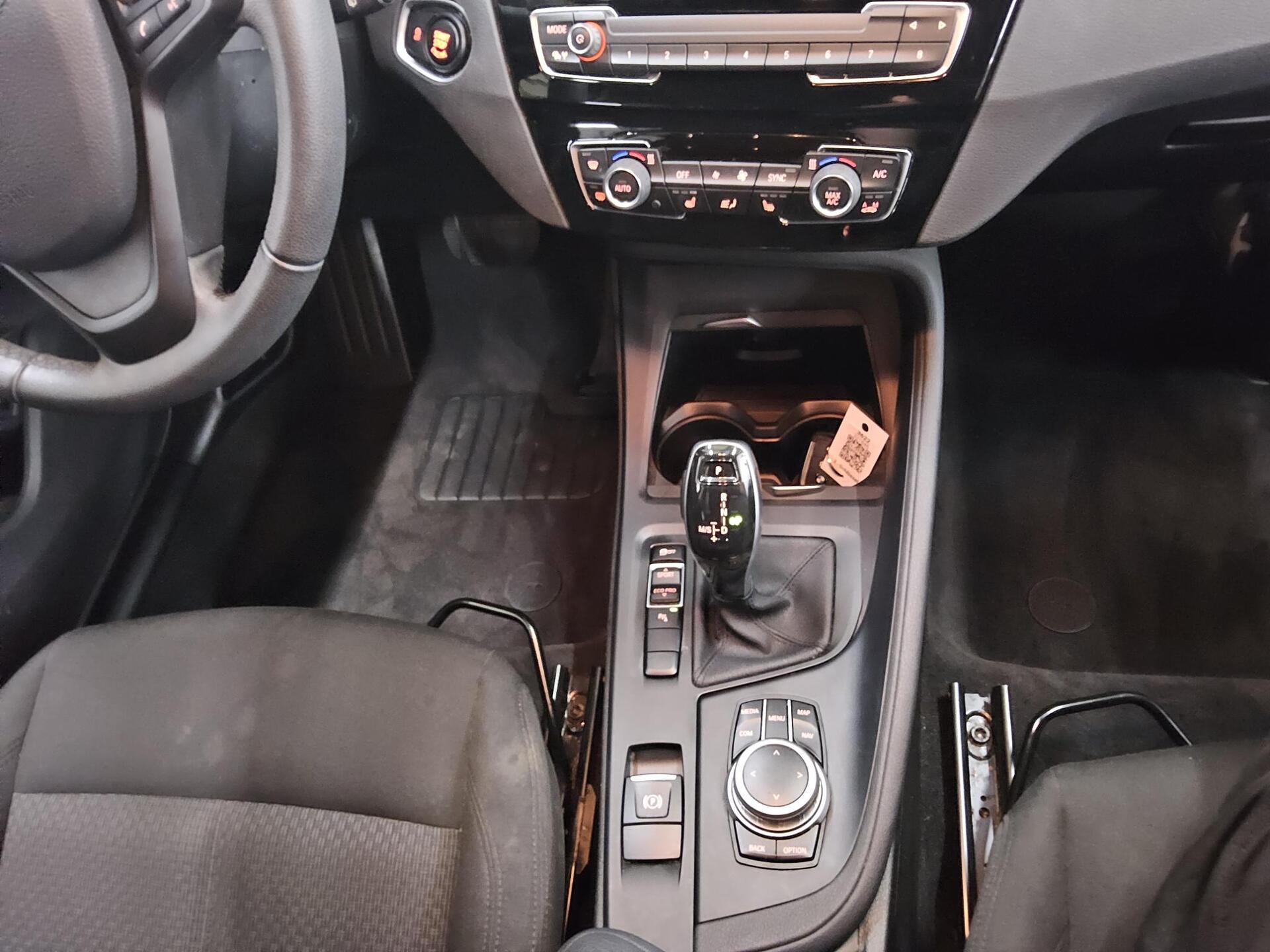 BMW X1 sDrive20d Advantage 2-Sitze Navi LED 6