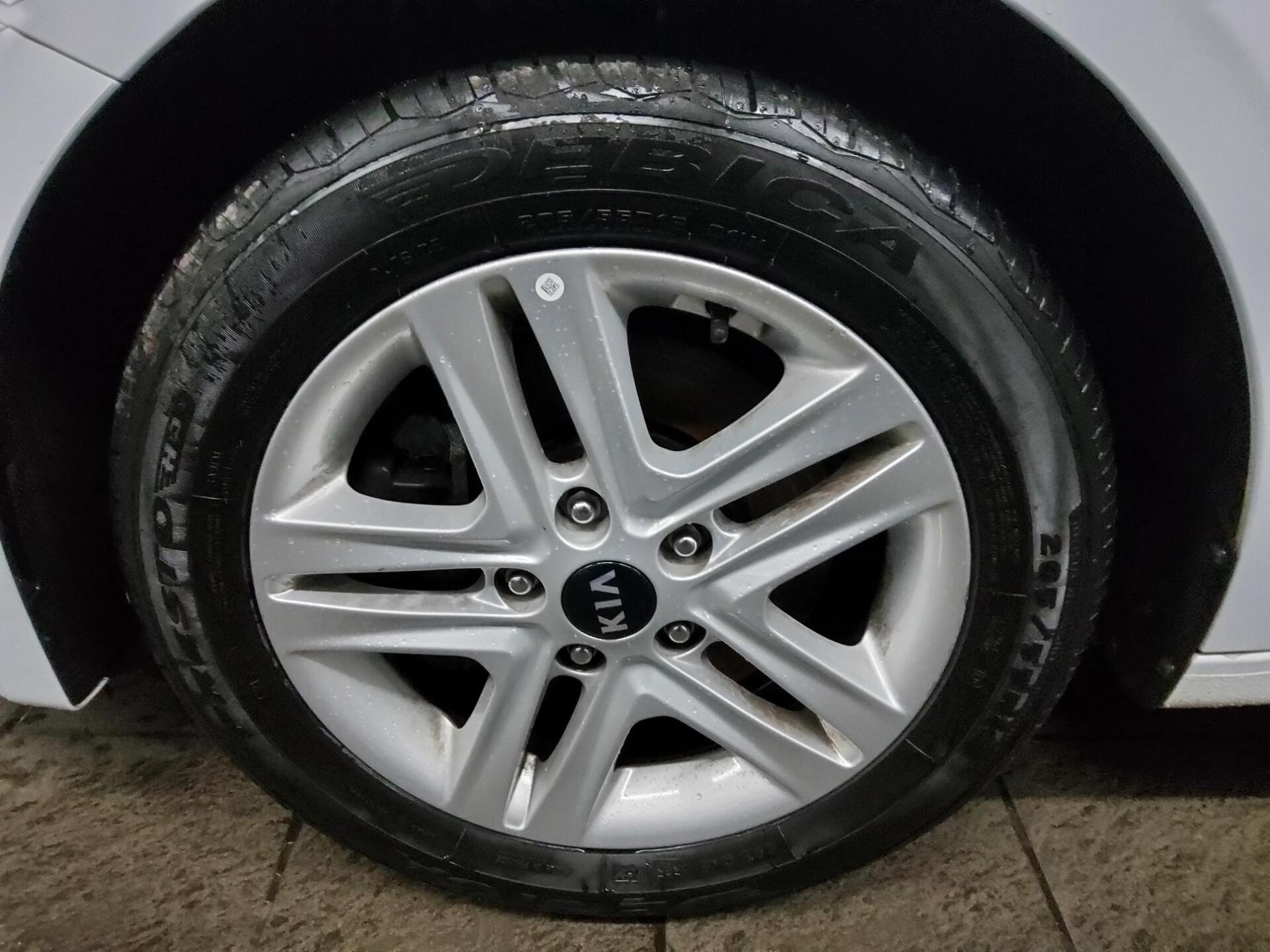 Kia cee'd Sportswagon 1.6 CRDI Vision Navi RFK SHZ 10