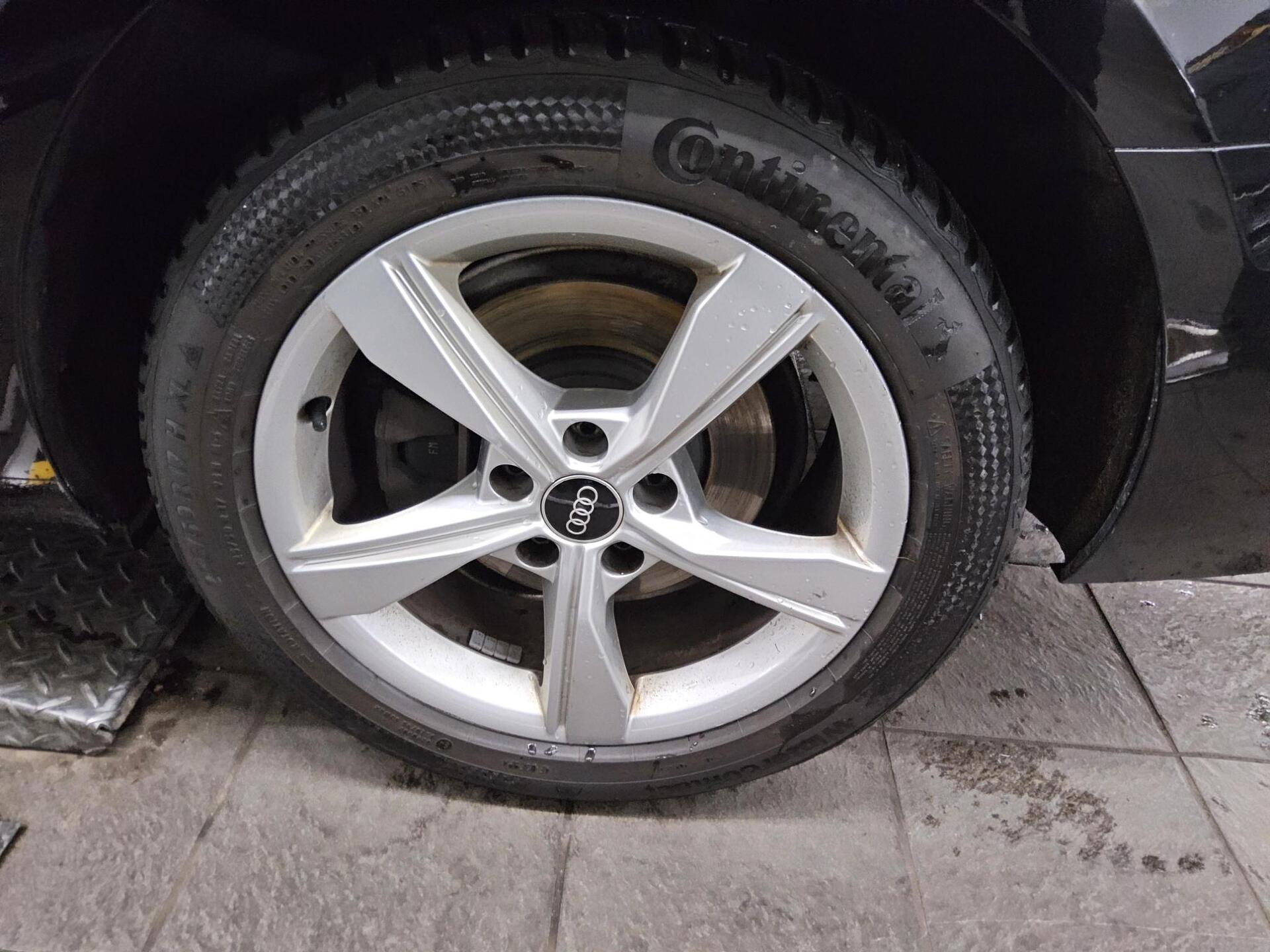 Audi A4 Avant 35 TDI advanced Navi LED ACC PDC SHZ 10