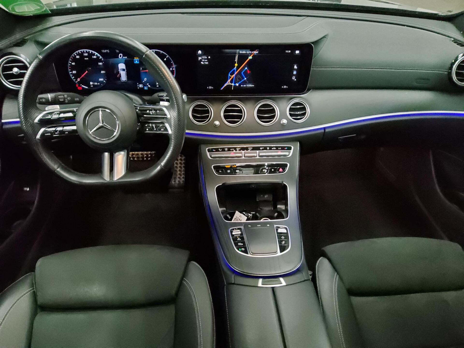 Mercedes-Benz E 400 T d 4M AMG-Line Night Navi GSD LED AHK RfK 5