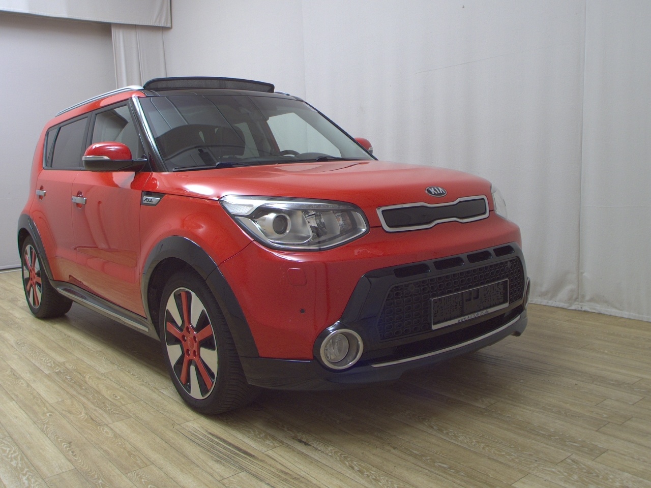 Kia Soul 1.6 CRDI Navi Xenon RfK Pano Sound Tempomat 3