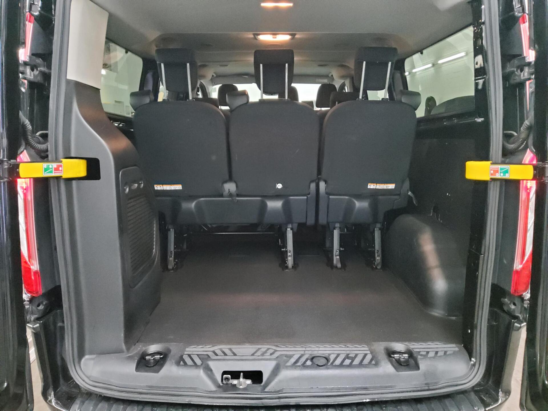 Ford Transit Custom 2.0 TDCi Trend 9-Sitze Navi RfK 11