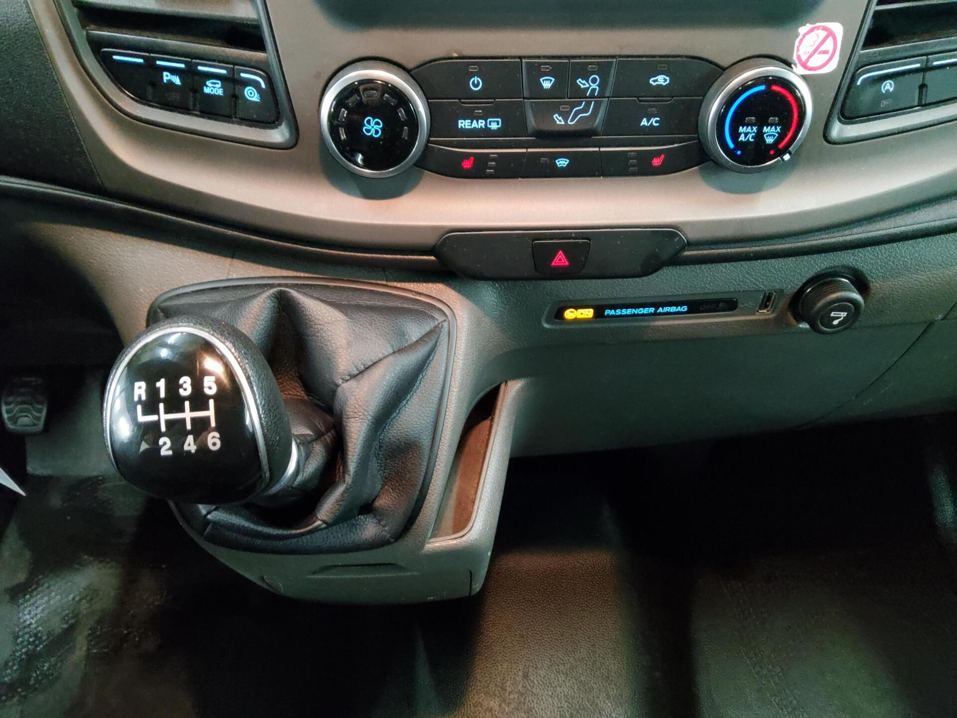 Ford Transit Custom 2.0 TDCi Trend 9-Sitze Navi RfK 6