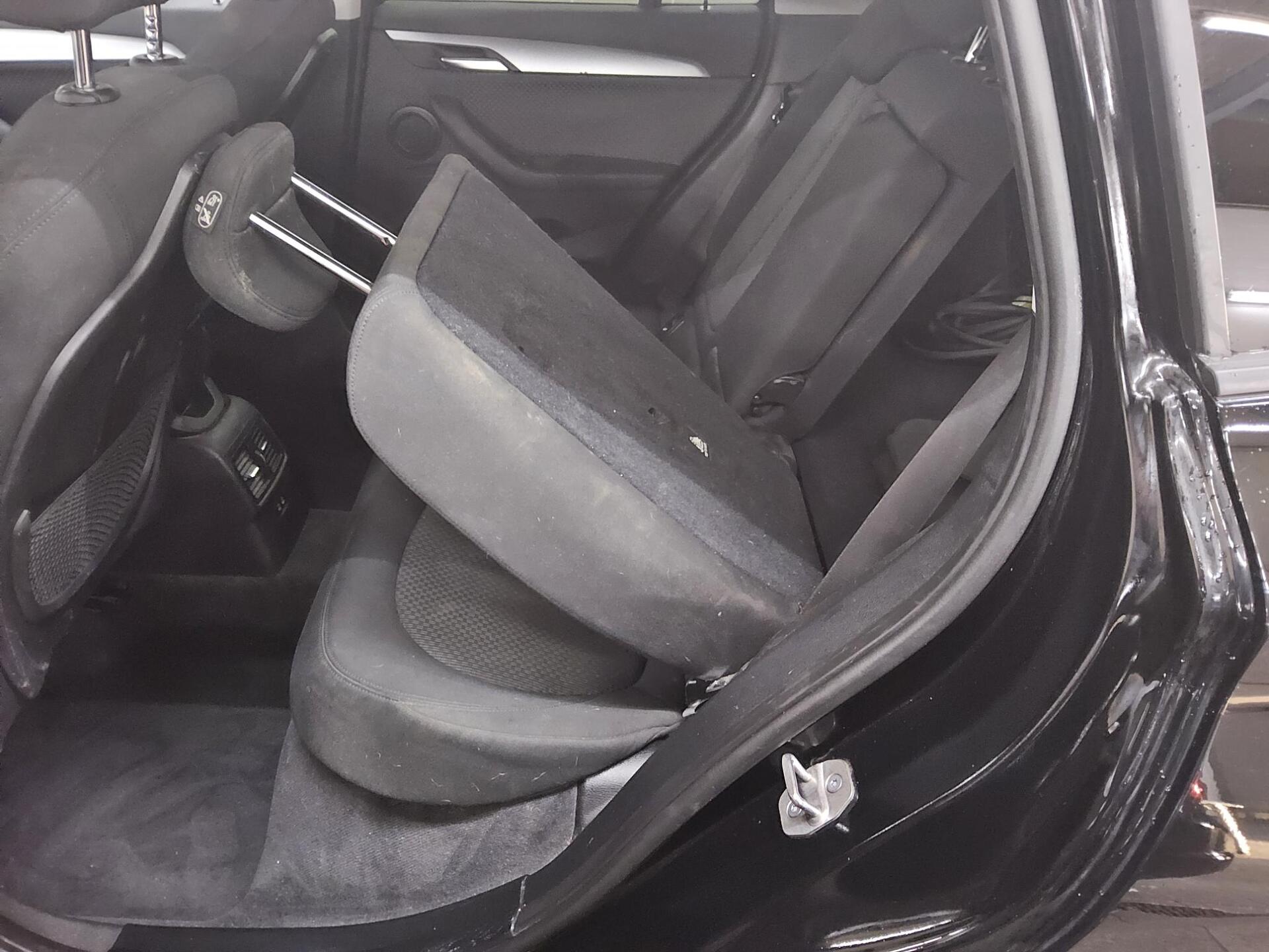 BMW X1 xDrive25e Advantage Navi HiFi DA Plus RFK 12