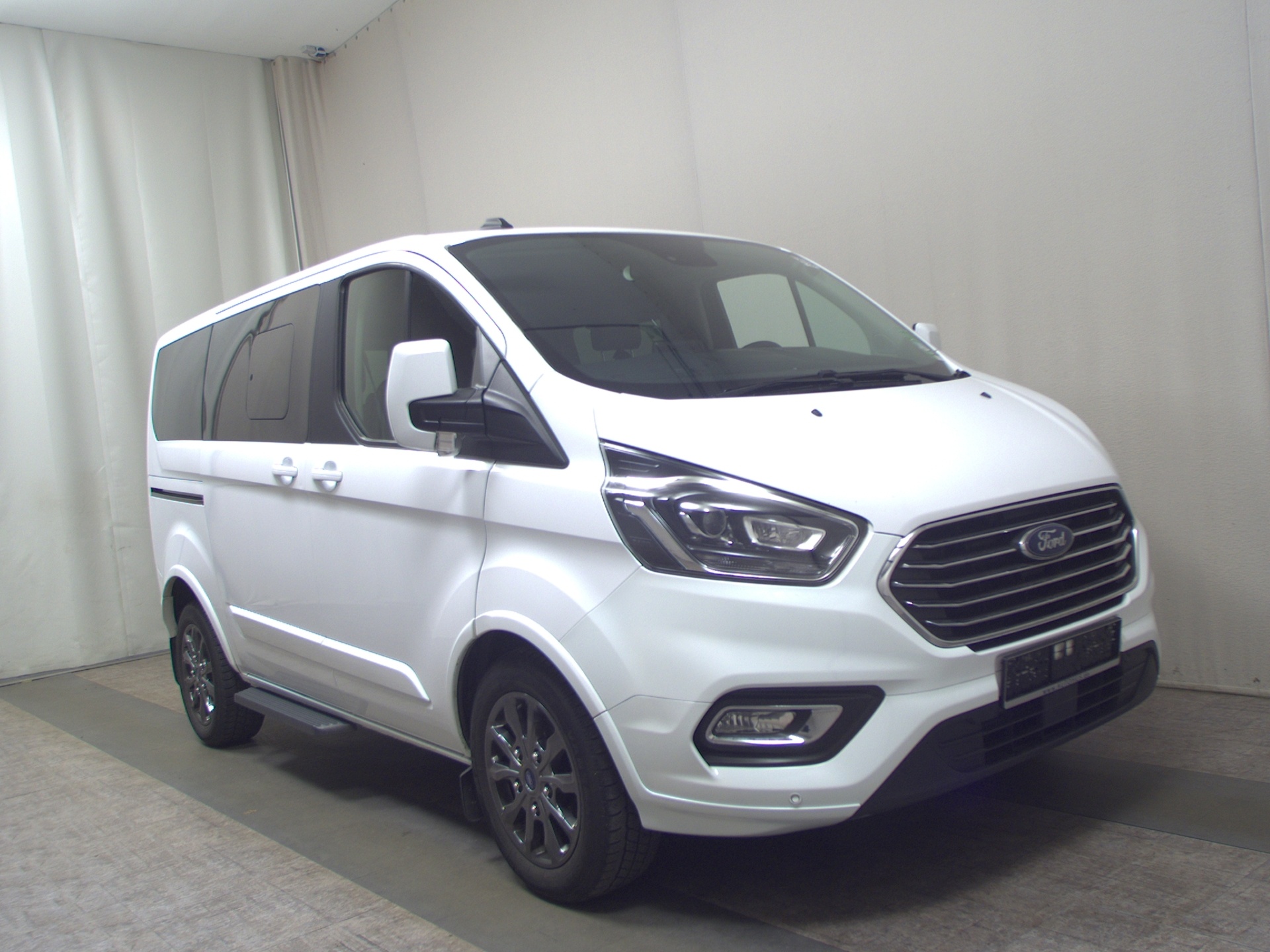 Ford Tourneo Custom 2.0 TDCi Titanium X Leder Navi 3