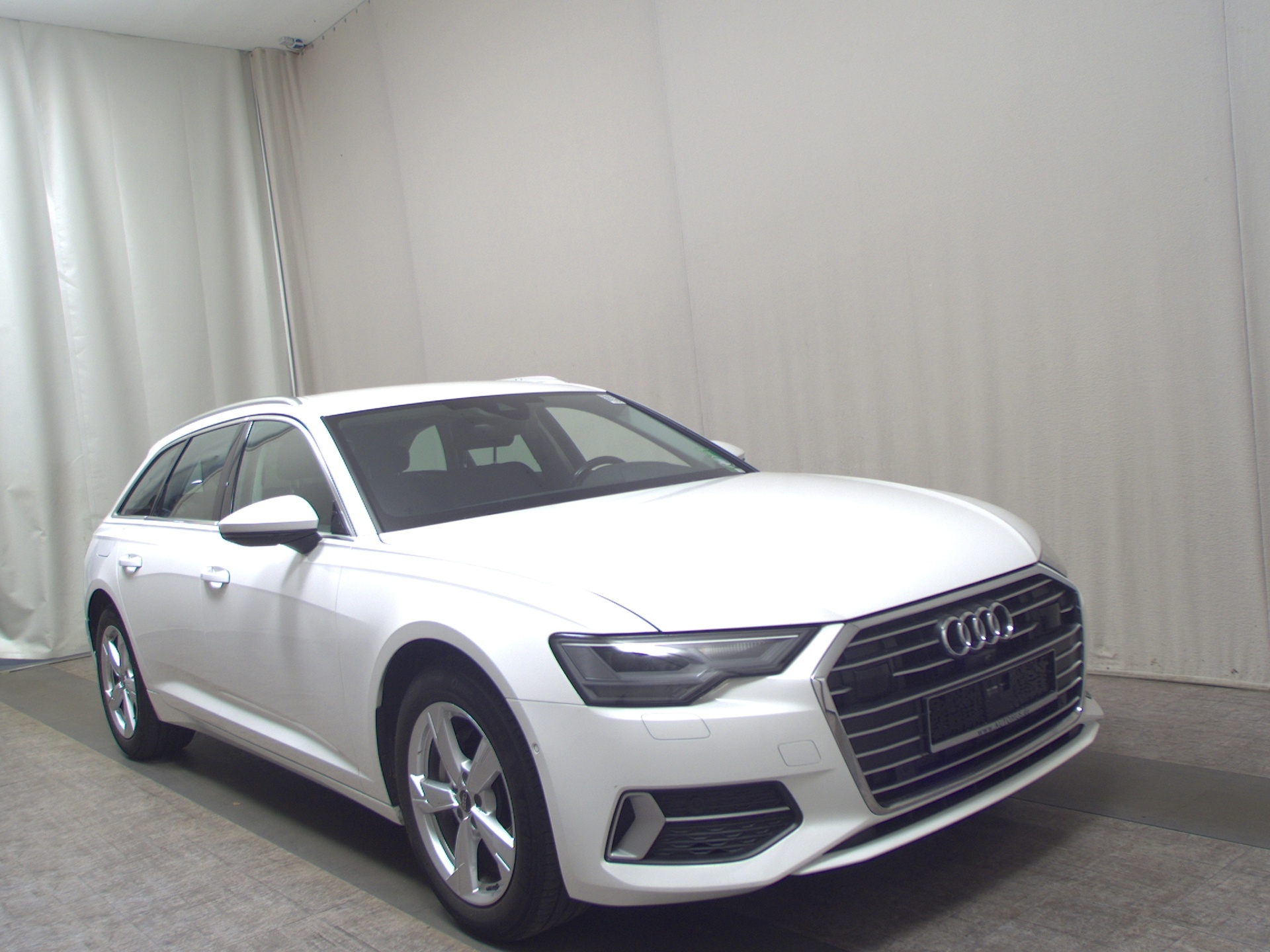 Audi A6 Avant 35 TDI sport Navi LED vc 360° ACC PDC 3