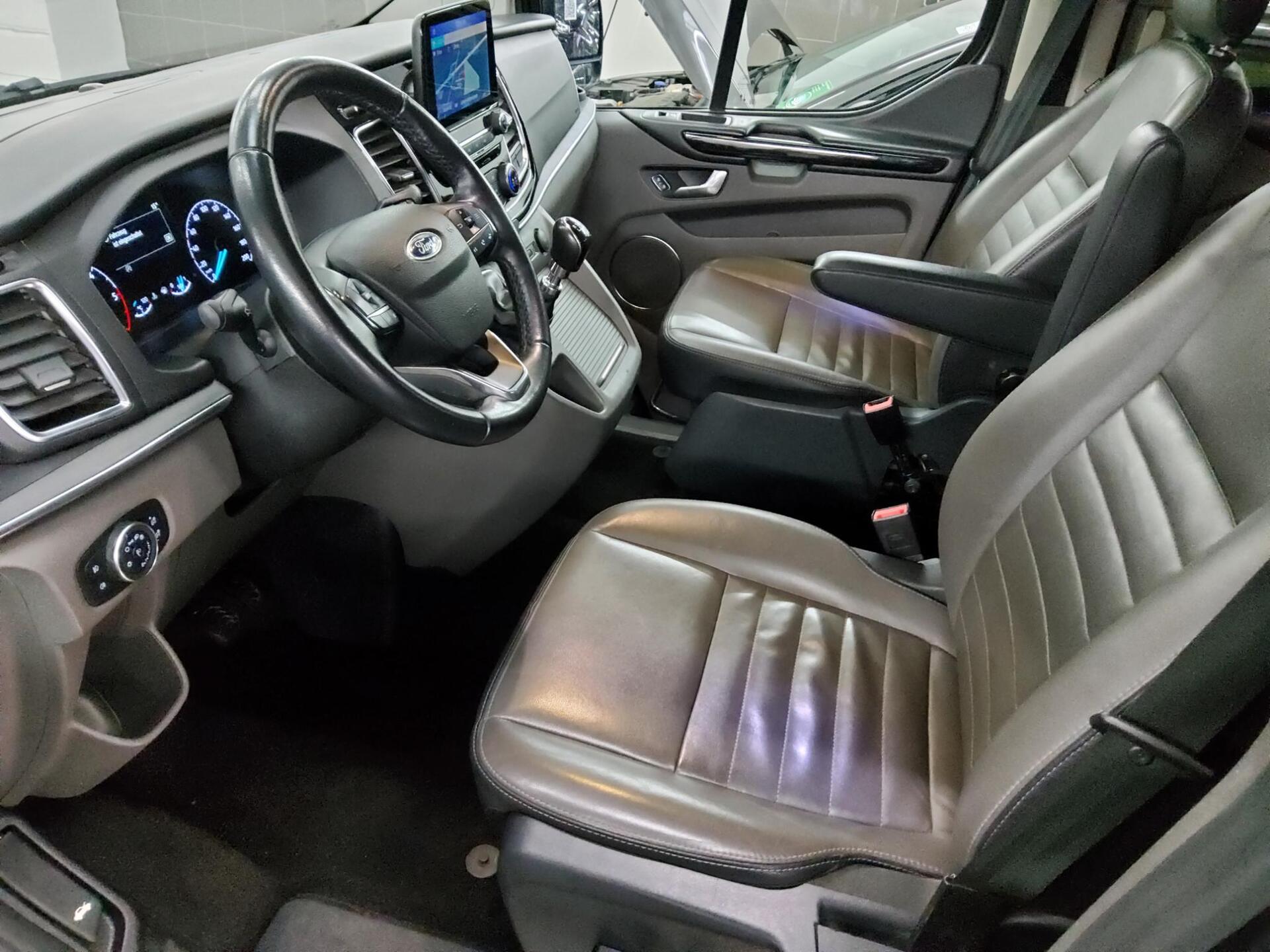 Ford Tourneo Custom 2.0 TDCi Titanium X 8-Sitze Leder 8