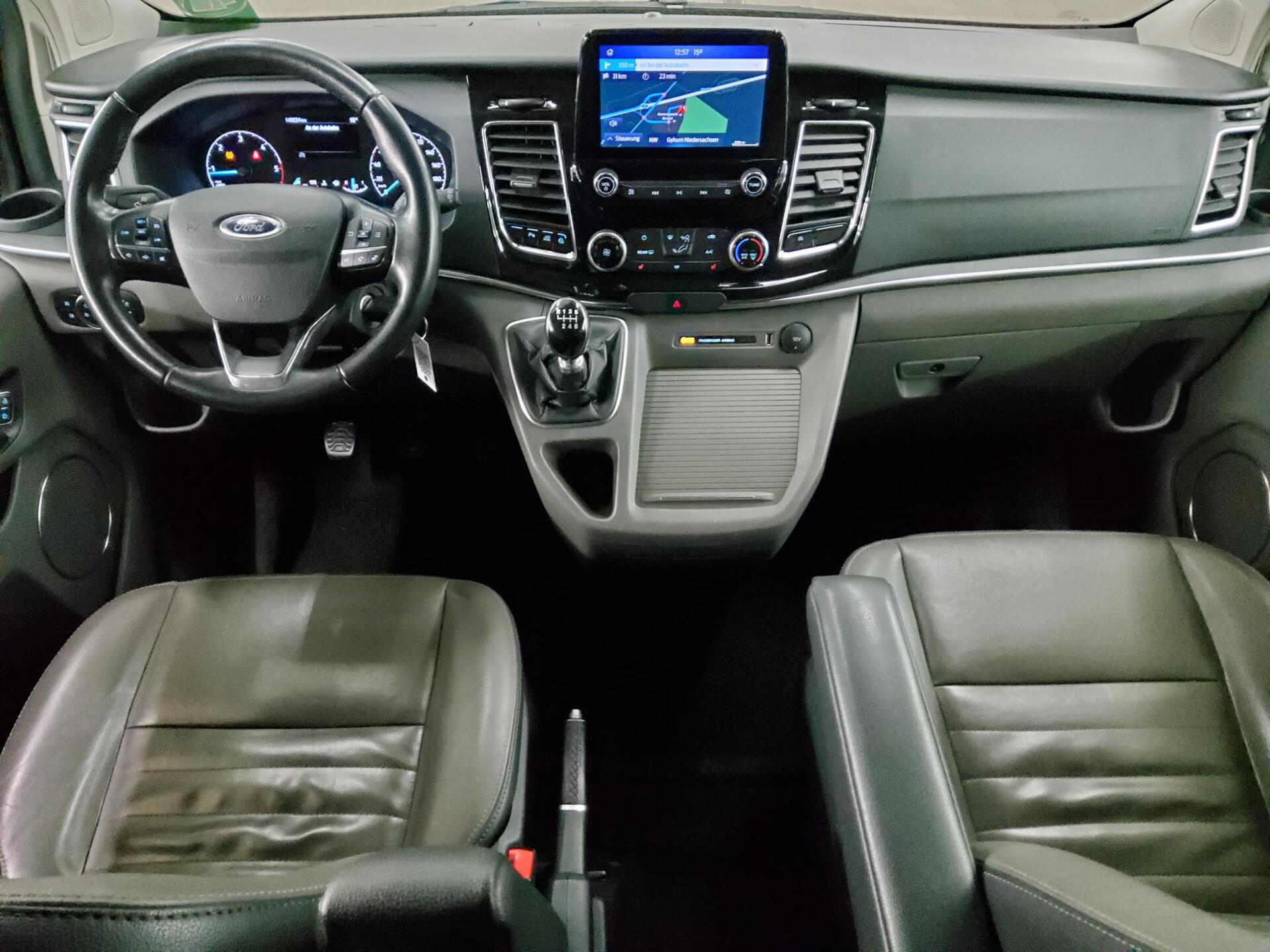 Ford Tourneo Custom 2.0 TDCi Titanium X 8-Sitze Leder 5