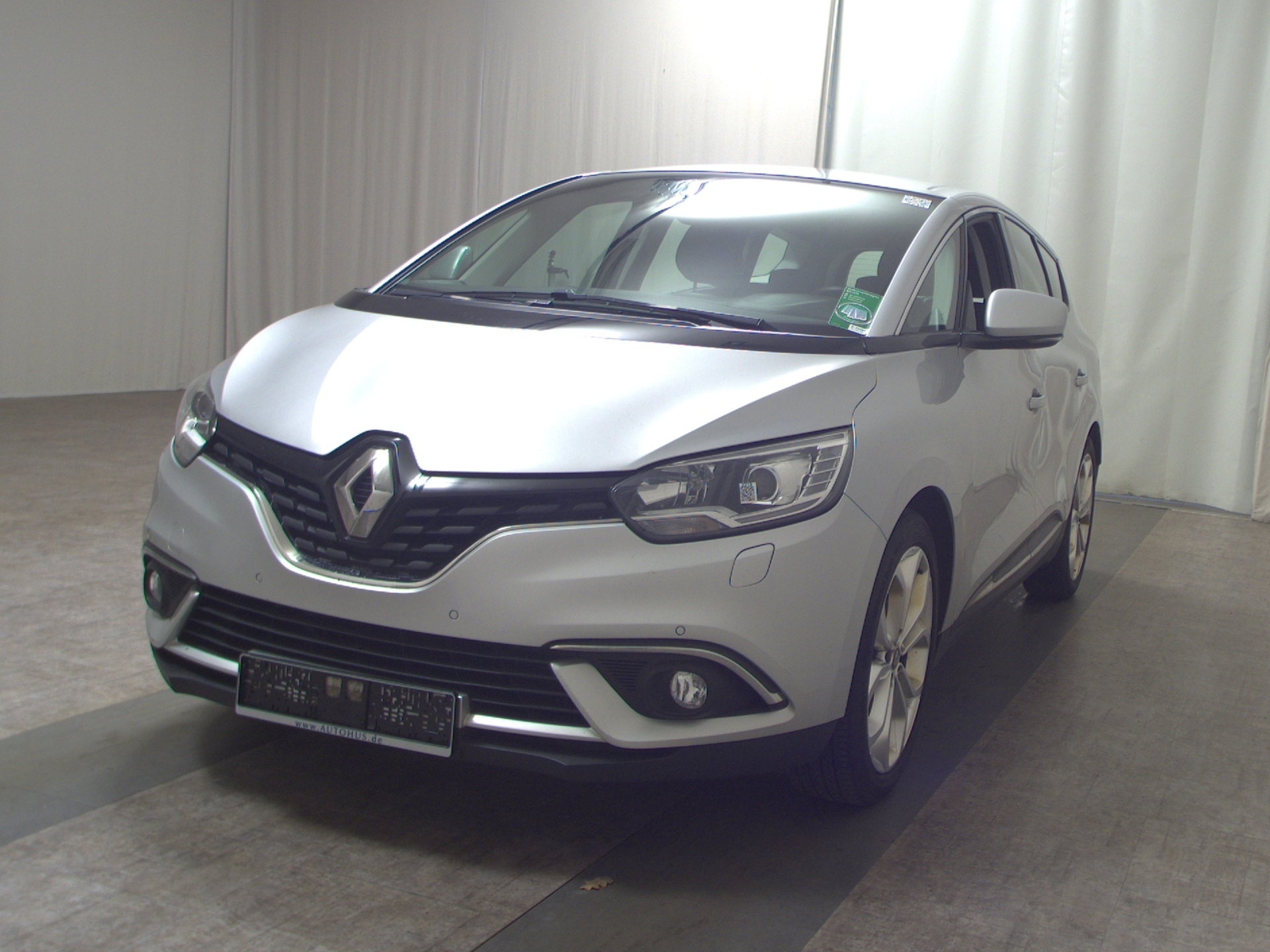 Renault Grand Scenic 1.3 TCe 7-Sitzer Navi Shz DAB BT 2