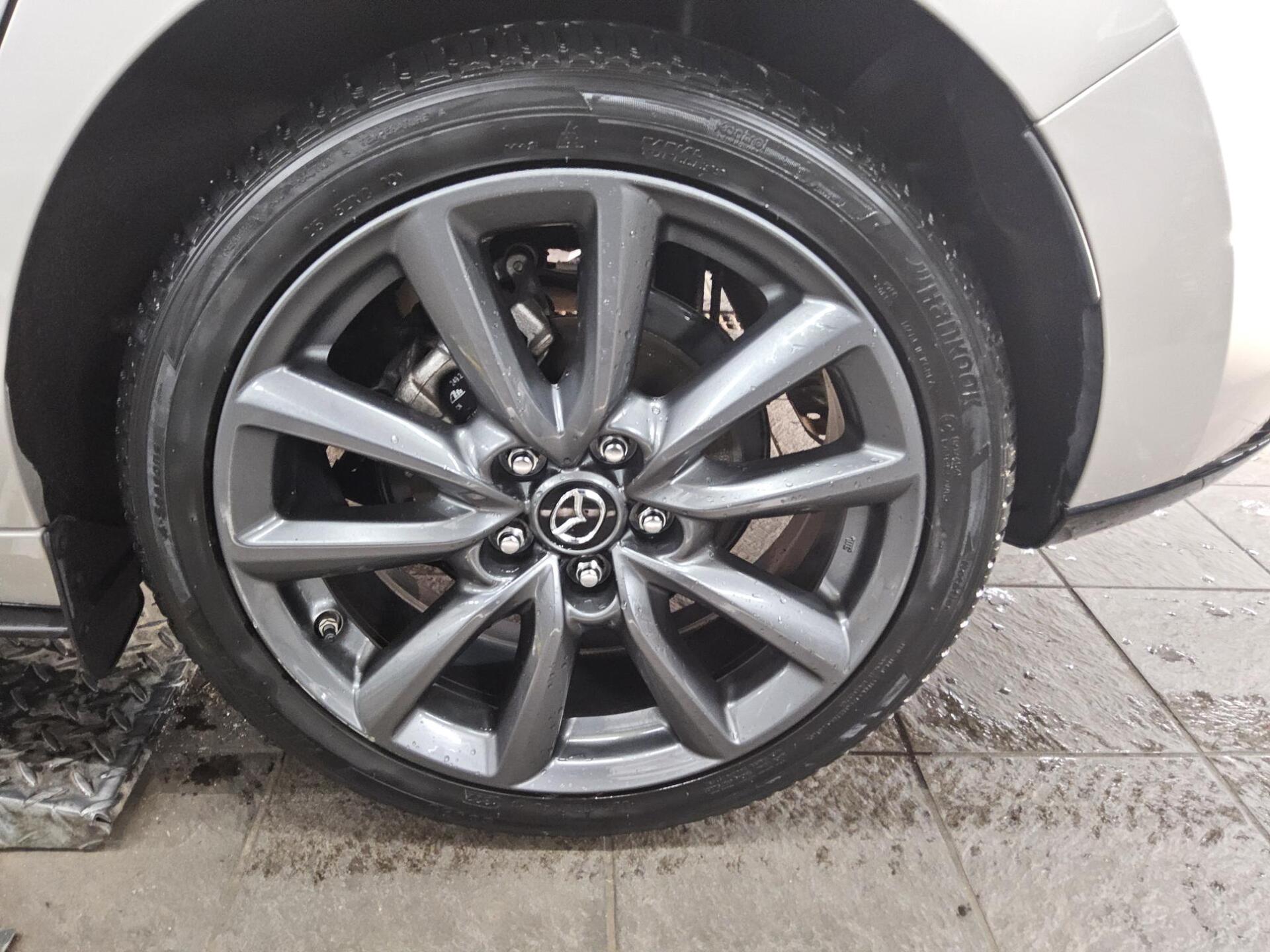 Mazda 3 2.0 SKYACTIV-G Navi LED Shz HuD RfK PDC ACC 10