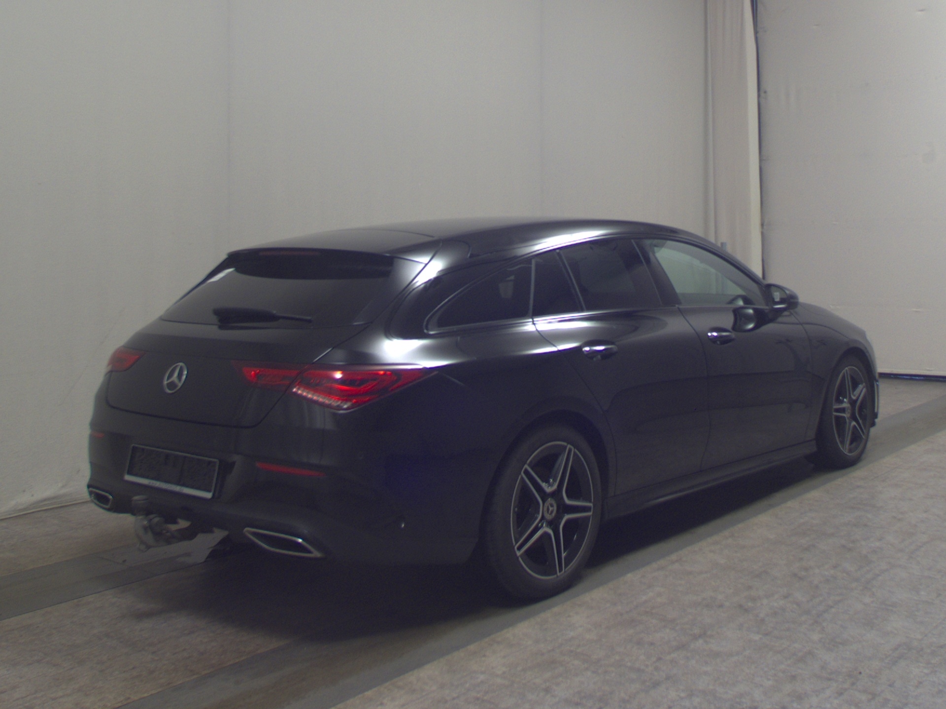 Mercedes-Benz CLA 220 SB d AMG-Line Night Navi LED Sound AHK 4