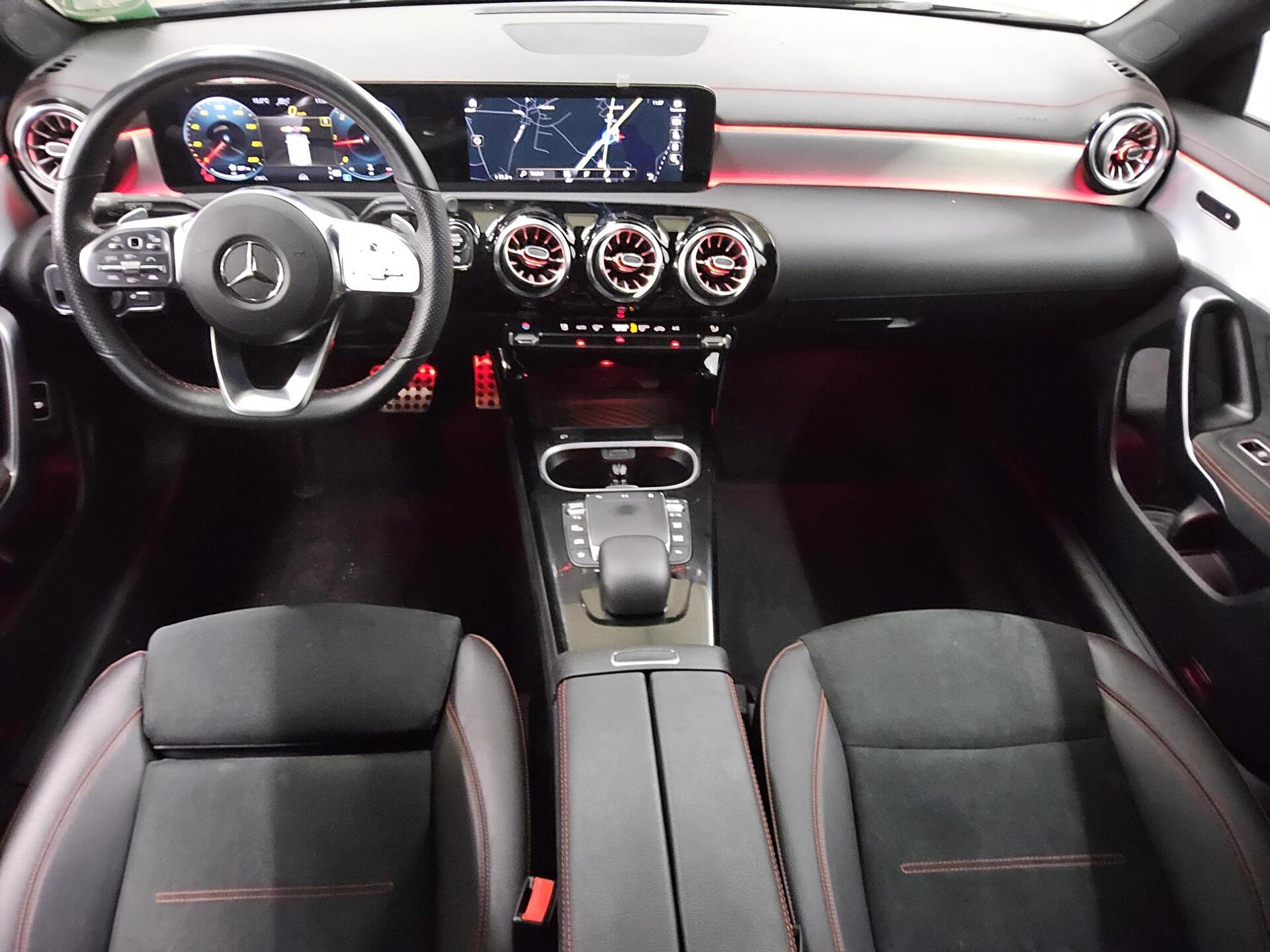 Mercedes-Benz CLA 220 SB d AMG-Line Night Navi LED Sound AHK 5