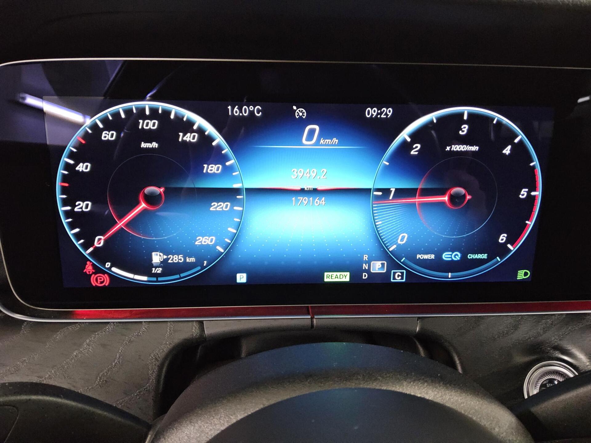 Mercedes-Benz E 220 d Avantgarde Navi LED Night RfK AHK 8
