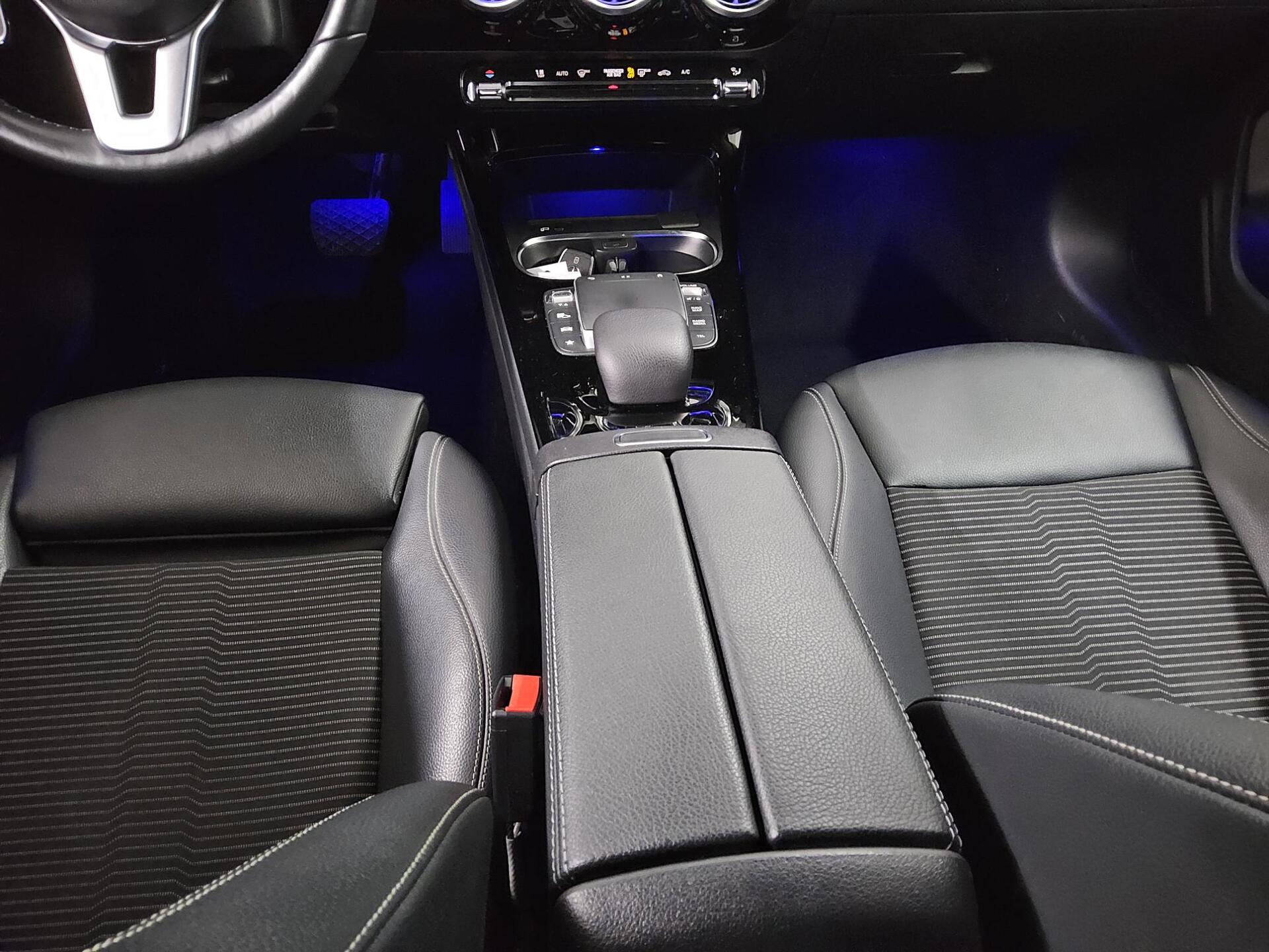 Mercedes-Benz CLA 200 d Progressive Navi Night RfK Distronic+ 6