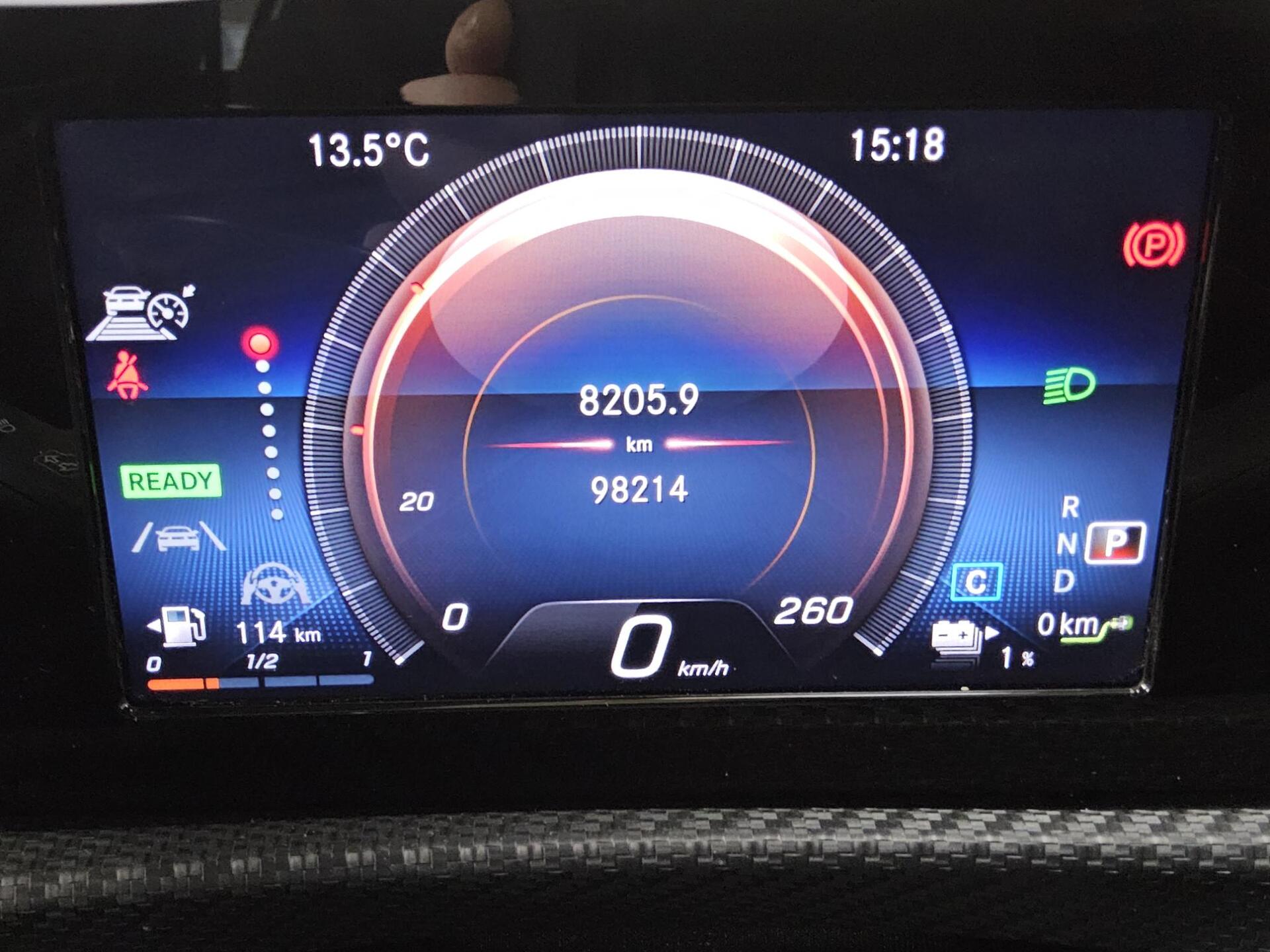 Mercedes-Benz A 250 e Navi Kamera Shz Distronic+ 8