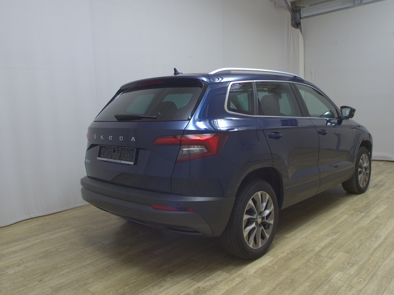 Skoda Karoq 2.0 TDI Clever Navi LED Pano RfK ACC 4