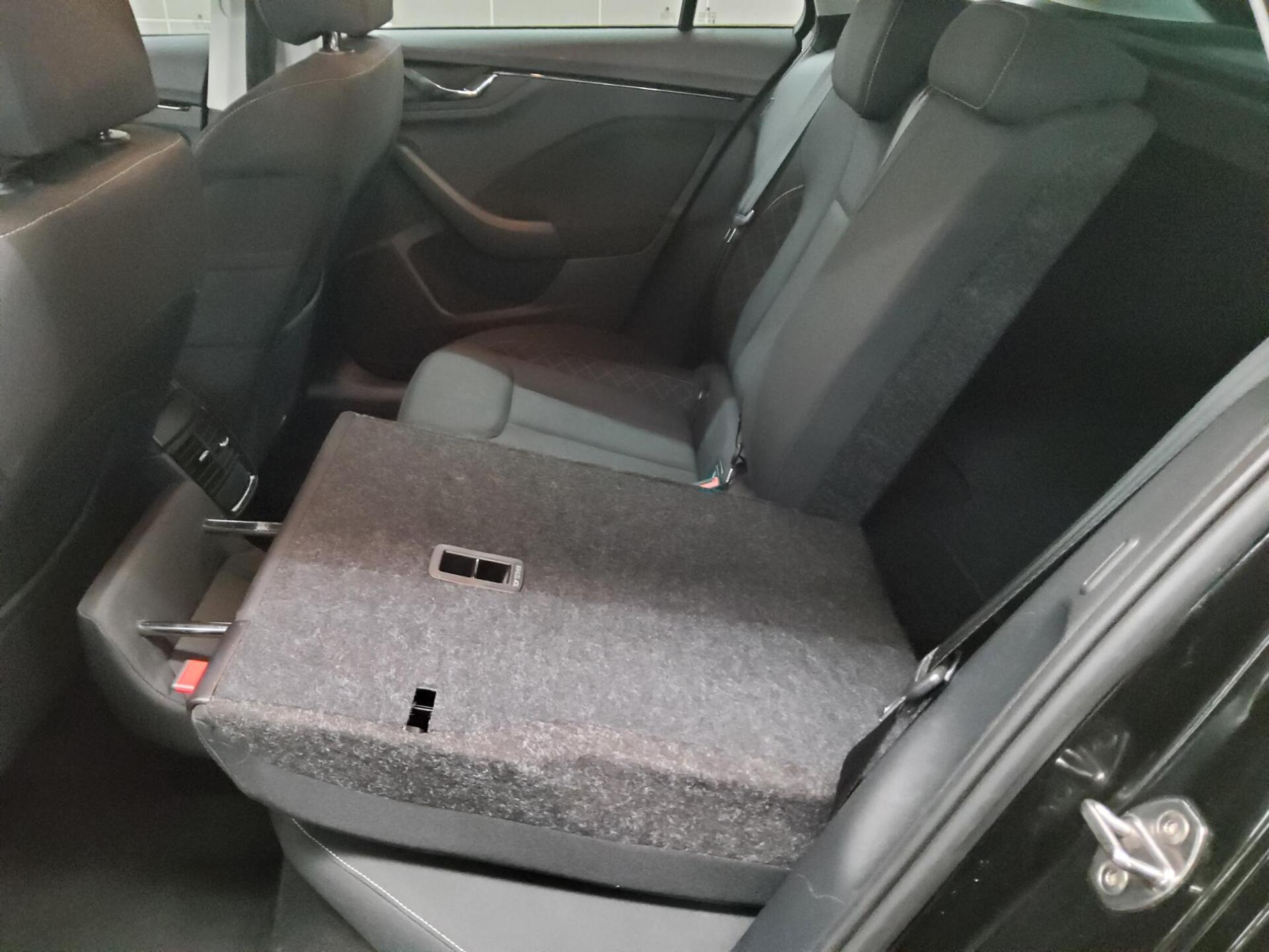 Skoda Scala 1.6 TDI Ambition DSG Shz LED DAB 12