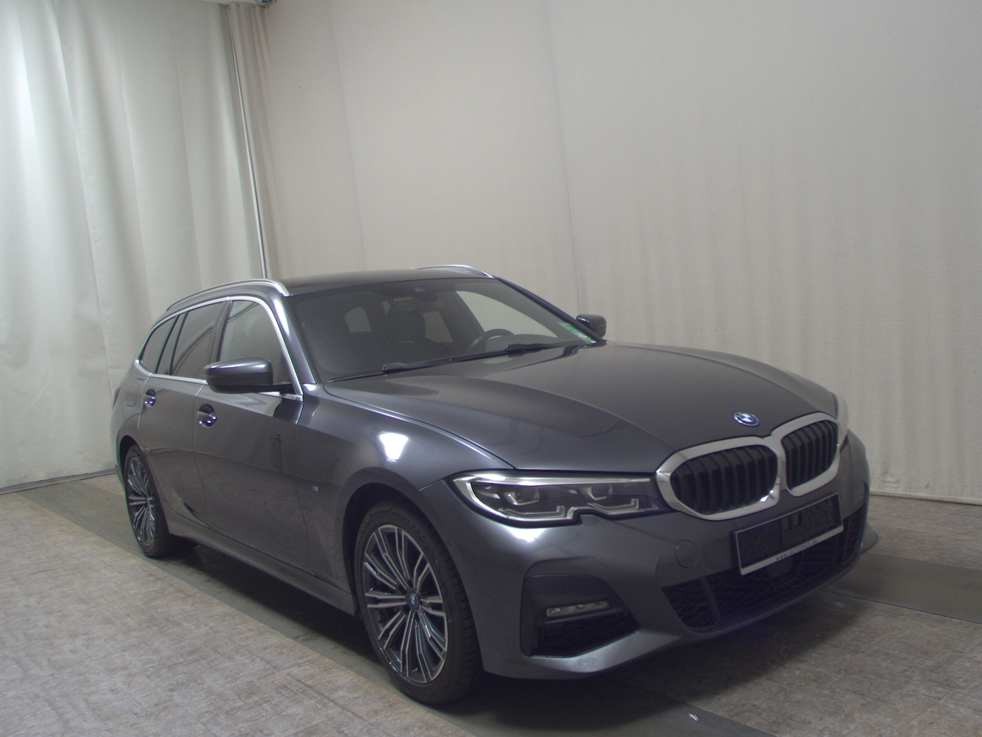 BMW 330e Touring M-Sport Navi LC Pro LED+ HiFi AHK 3