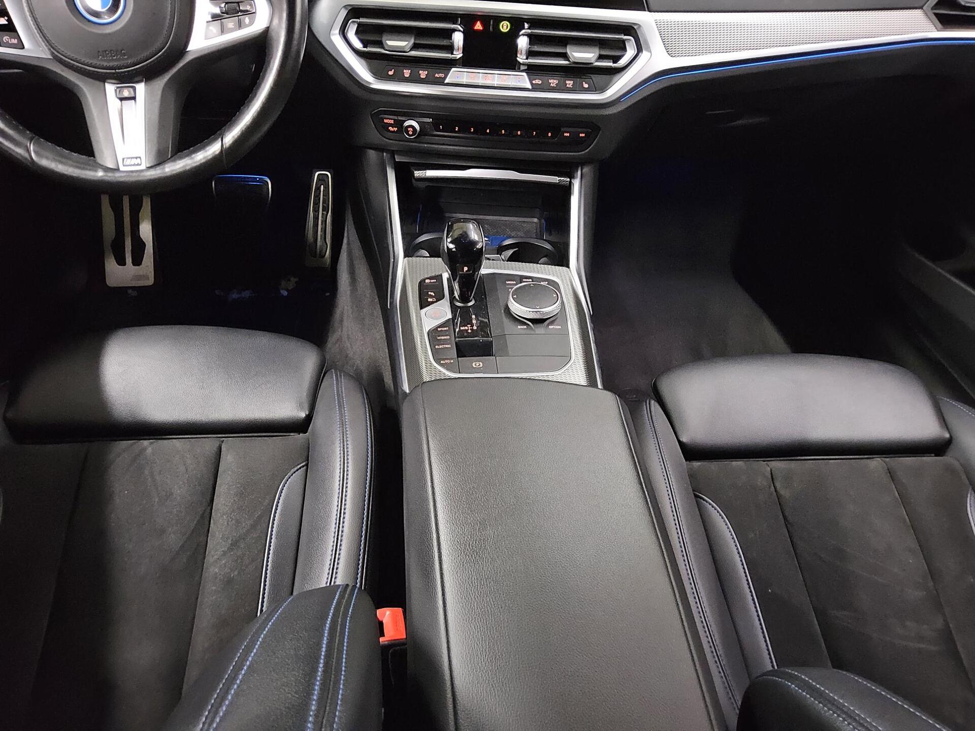 BMW 330e Touring M-Sport Navi LC Pro LED+ HiFi AHK 6