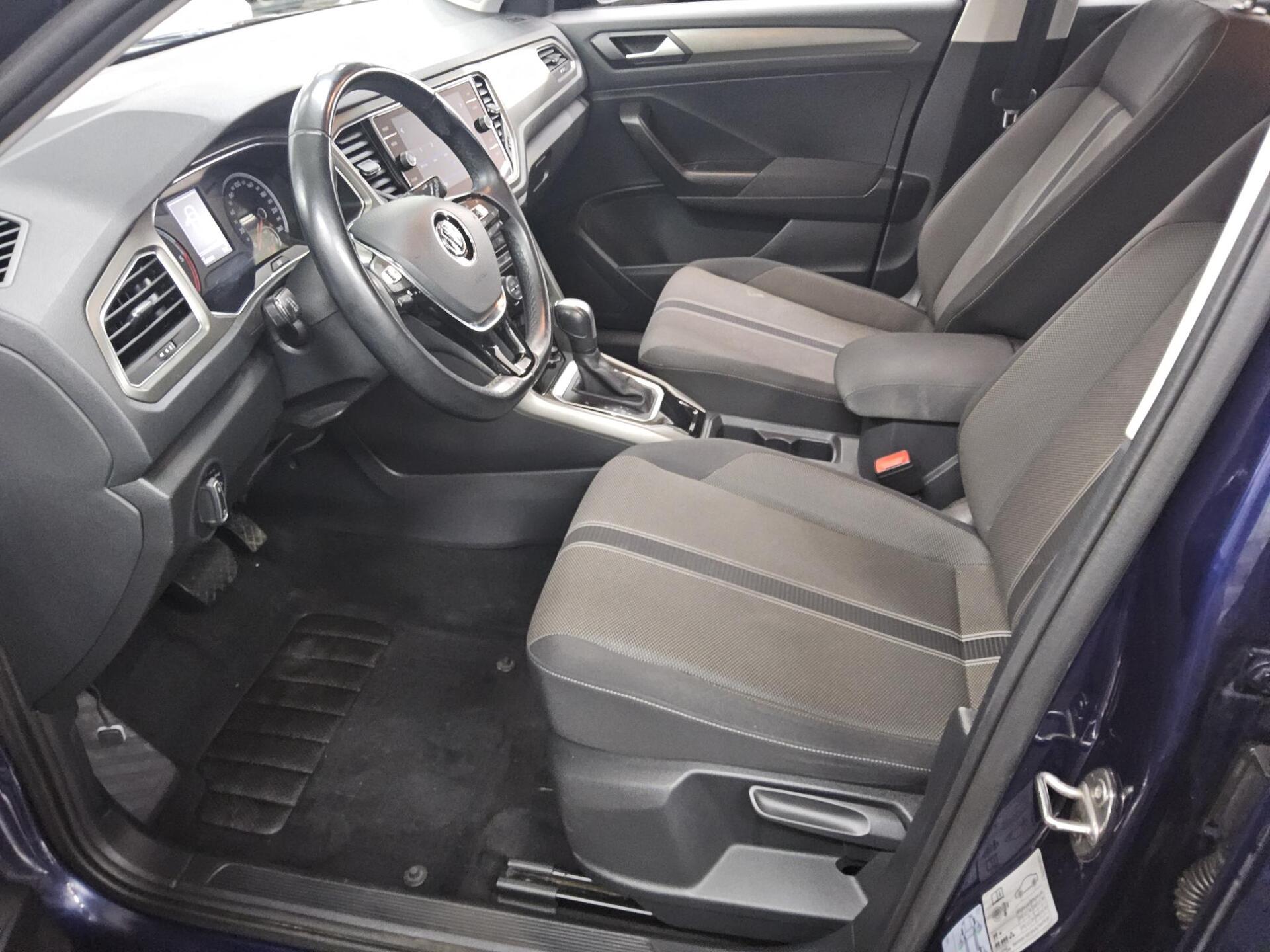 Volkswagen T-Roc 2.0 TDI Style PDC Rückfahrkamera ACC 8