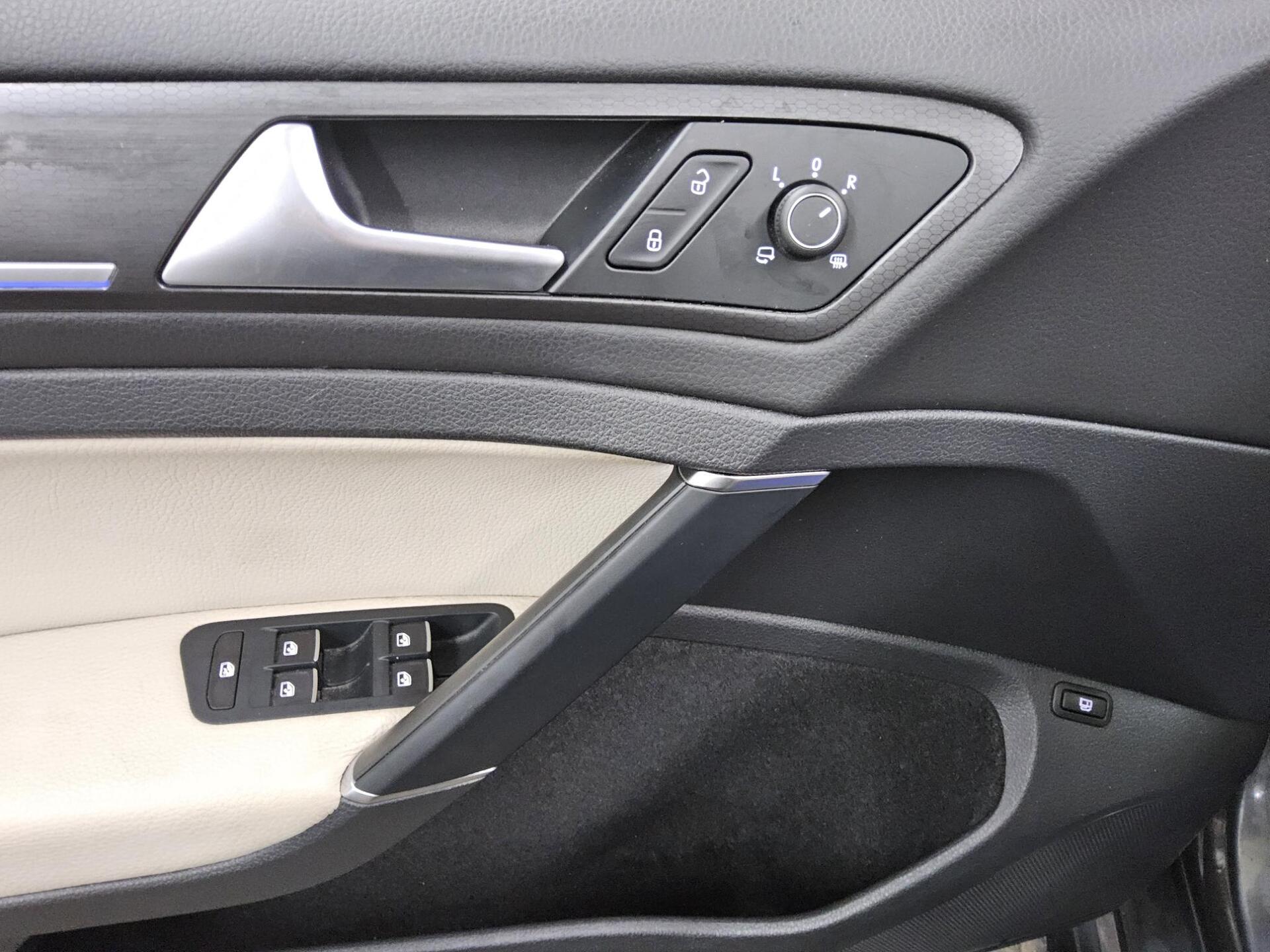 Volkswagen Golf-7 GTE 1.4 TSI Navi LED RfK ACC Shz PDC 9