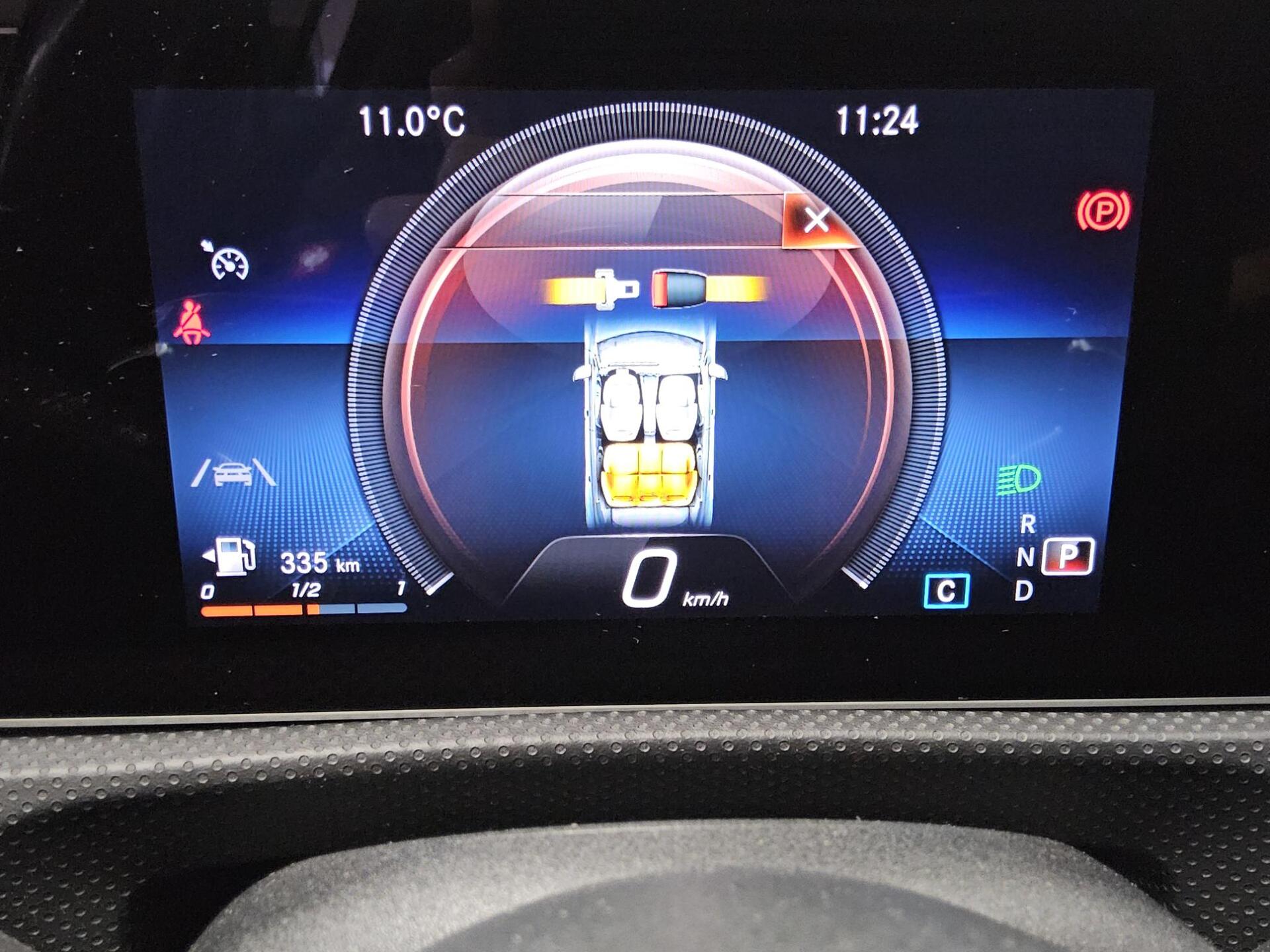 Mercedes-Benz A 220 d AMG-Line Navi LED Kamera Ahk Shz 8