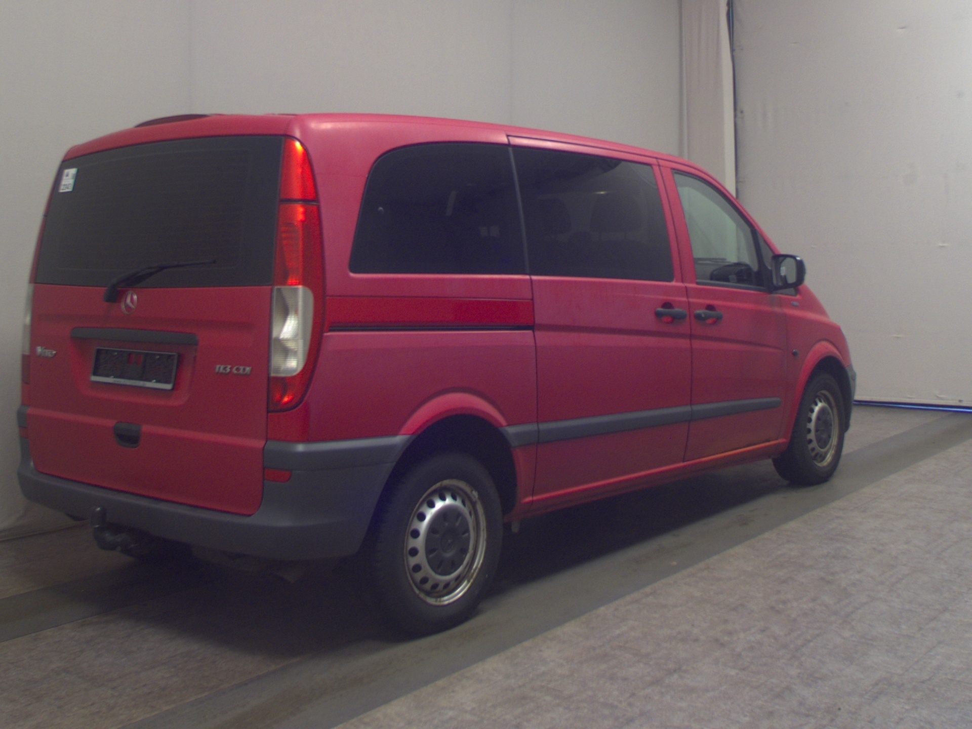 Mercedes-Benz Vito 113 CDI 9-Sitzer AHK HU 08/27 4